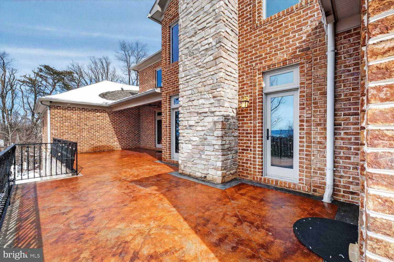 EDINBURGH FOREST - Residential