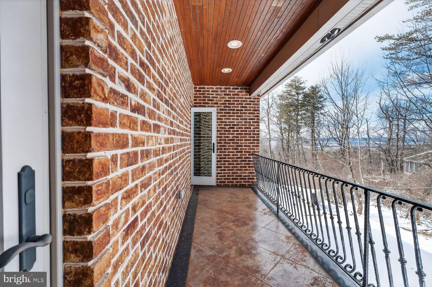 EDINBURGH FOREST - Residential