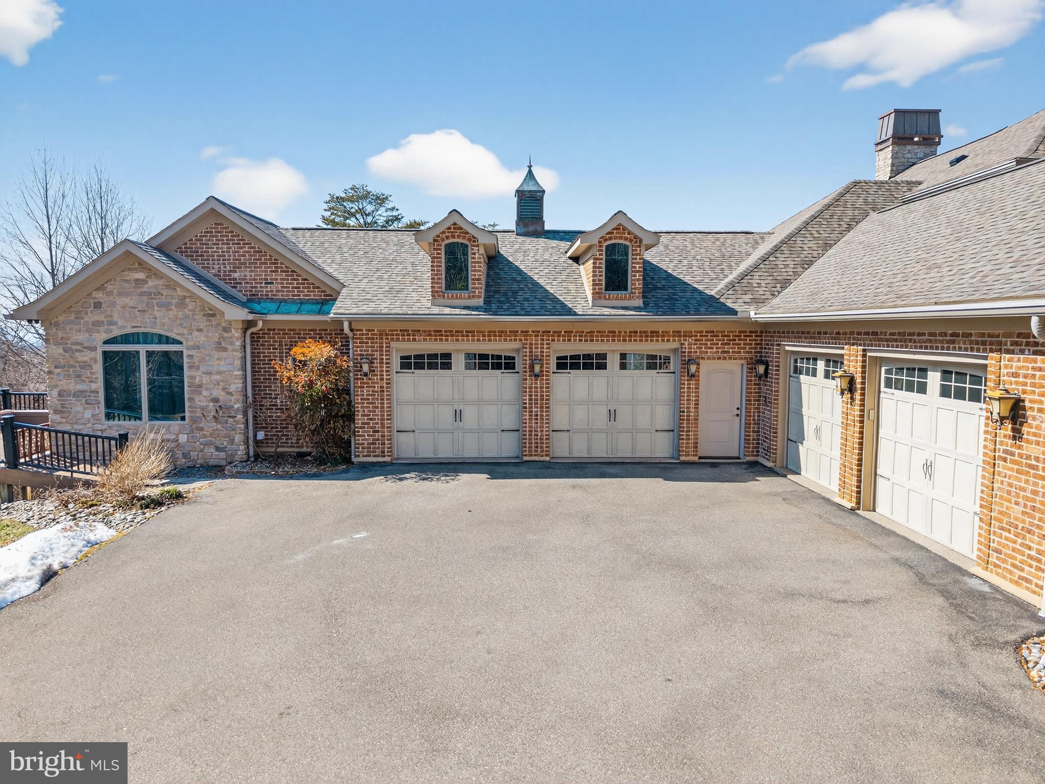 EDINBURGH FOREST - Residential