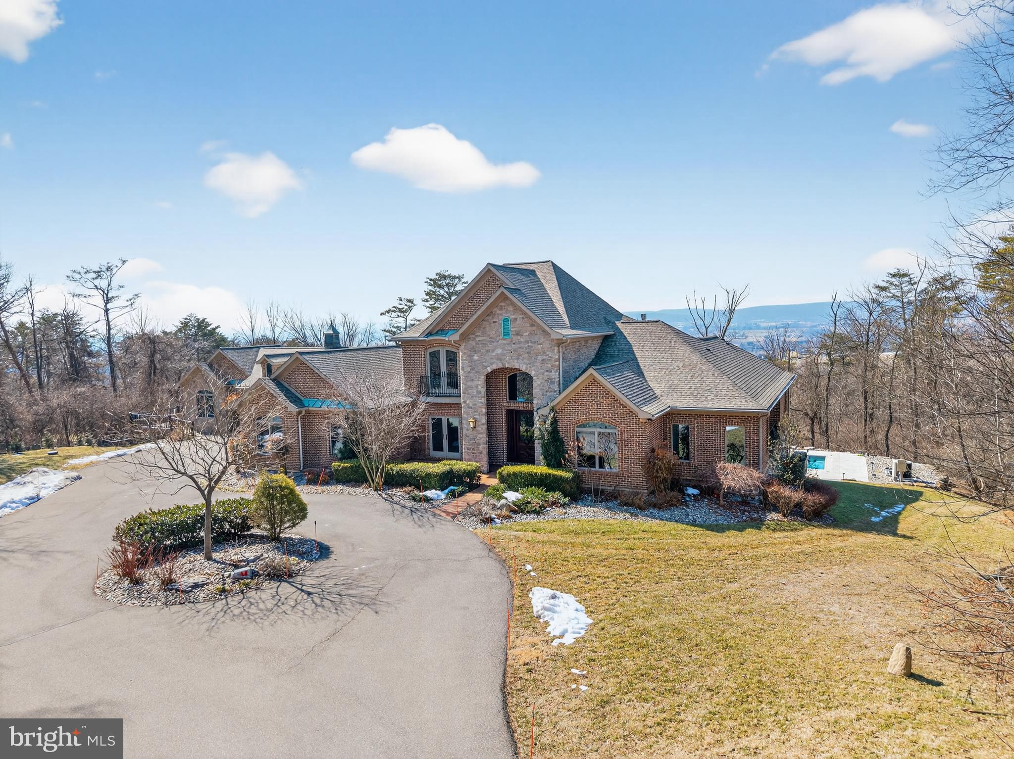 EDINBURGH FOREST - Residential