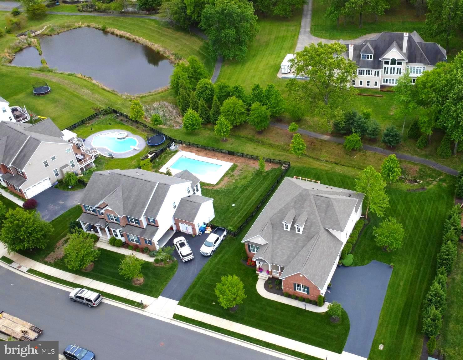 SPRINGS AT LENAH - Residential