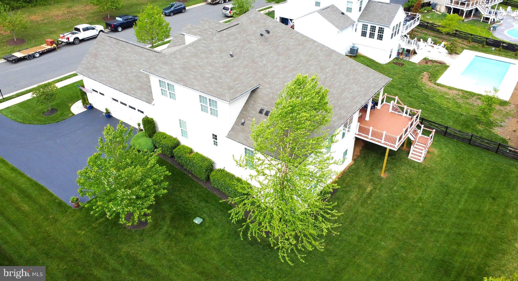 SPRINGS AT LENAH - Residential