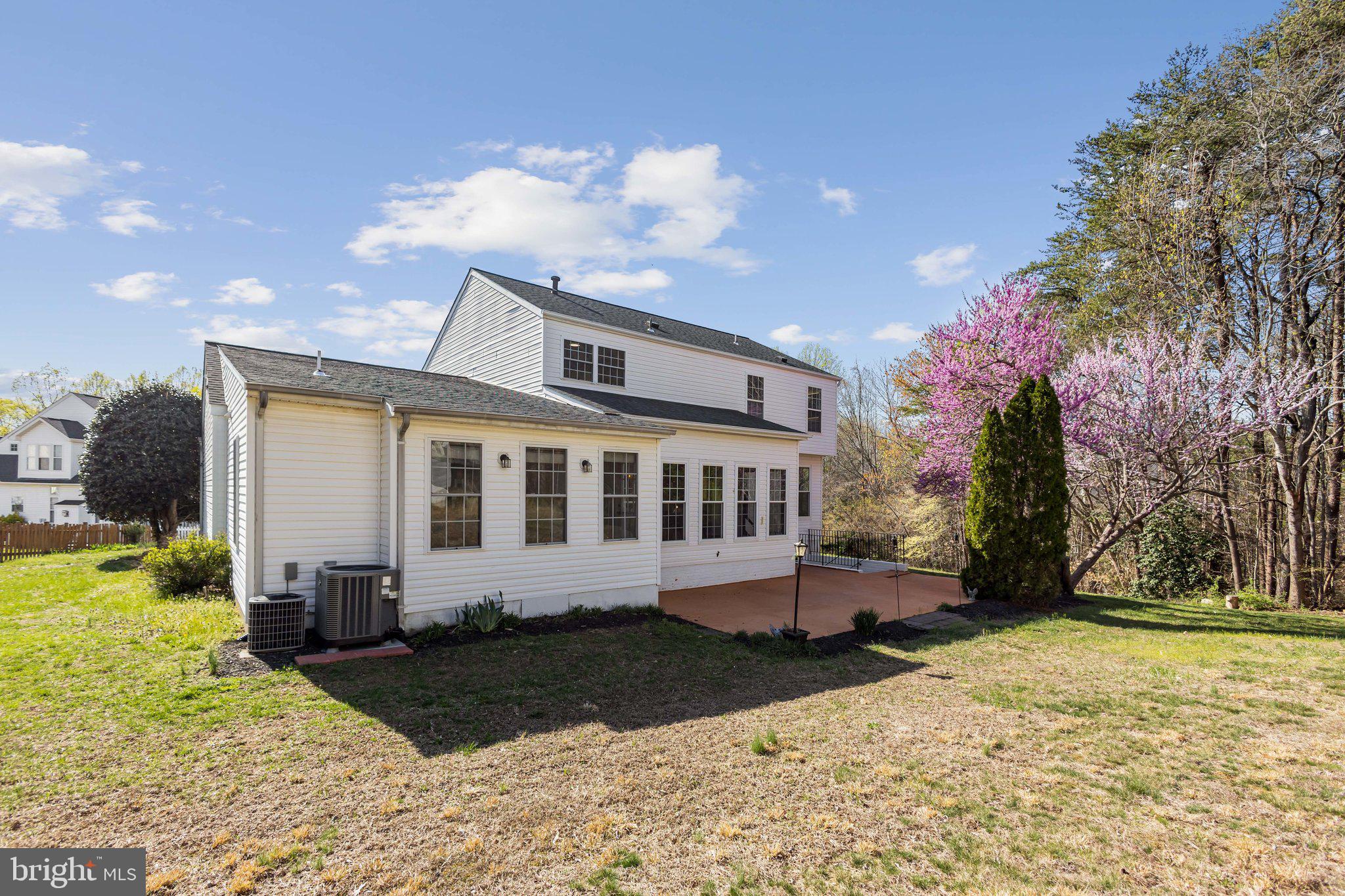 STAFFORD LAKES VILLAGE - Residential