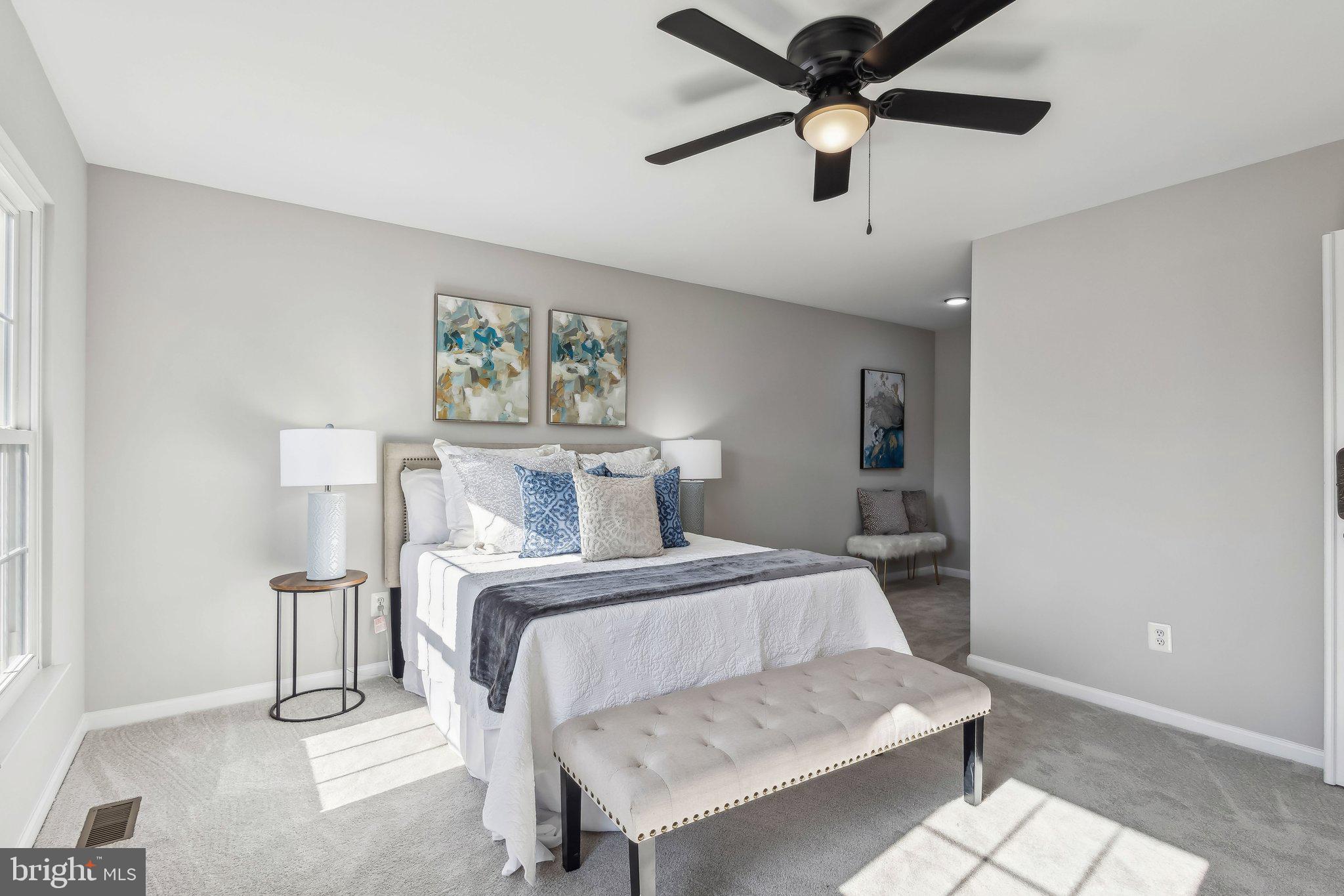 STAFFORD LAKES VILLAGE - Residential