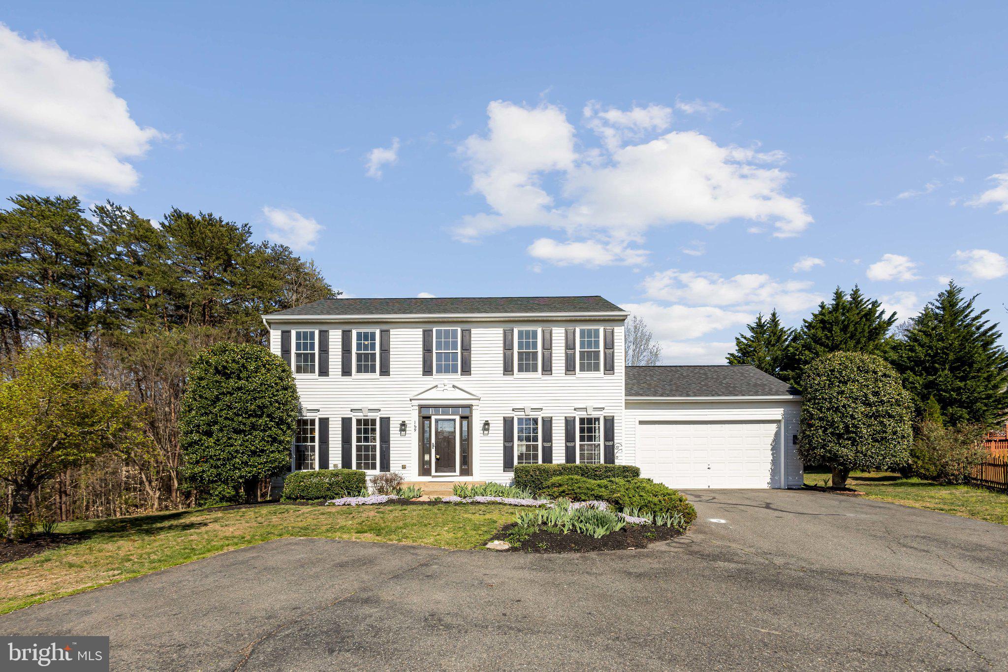 STAFFORD LAKES VILLAGE - Residential