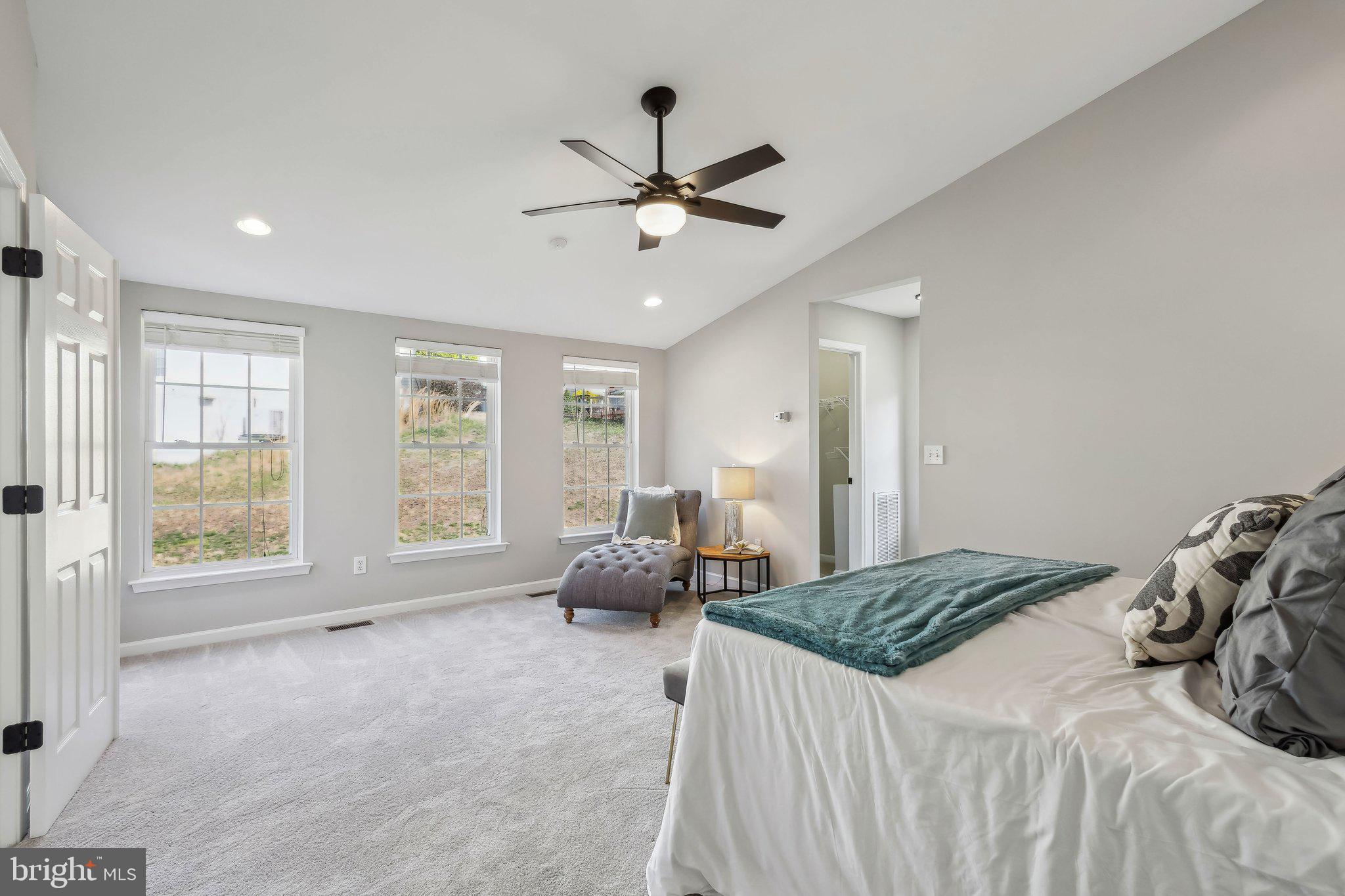 STAFFORD LAKES VILLAGE - Residential