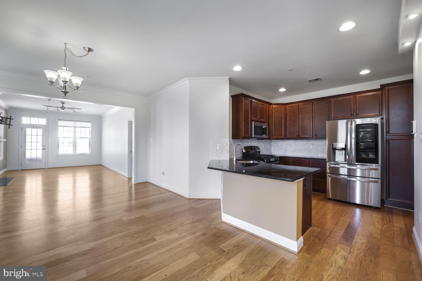 3054 SPRING PEEPER COURT