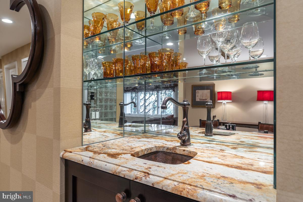 BURNING TREE MANOR - Residential