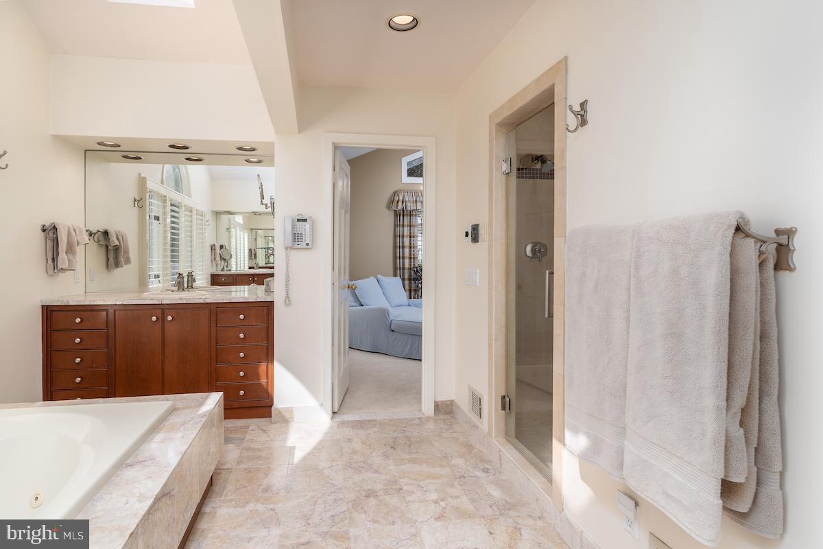 BURNING TREE MANOR - Residential