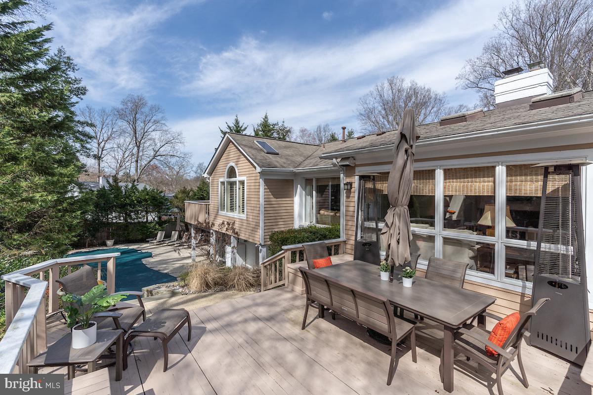 BURNING TREE MANOR - Residential