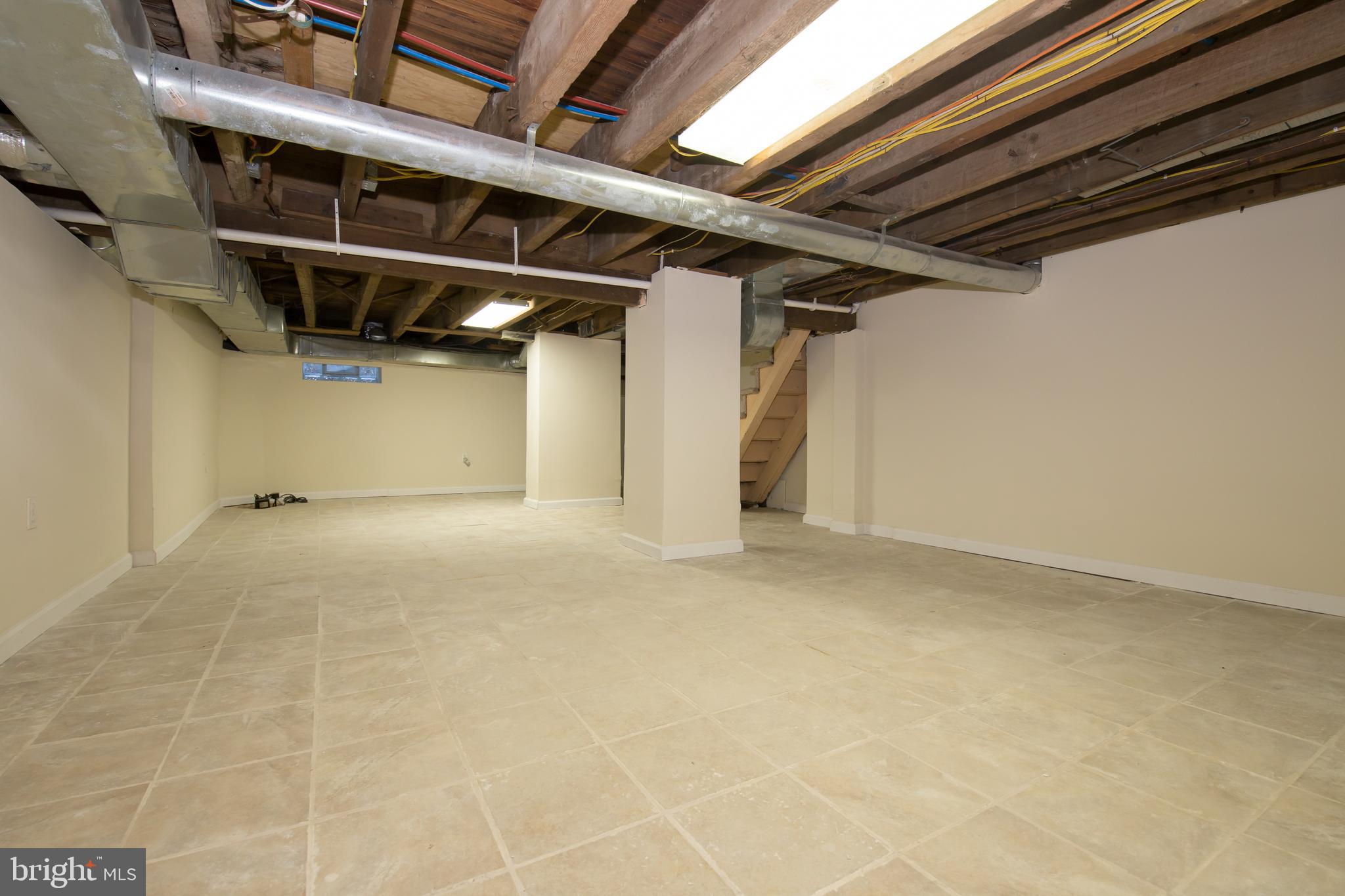 GERMANTOWN (EAST) - Residential