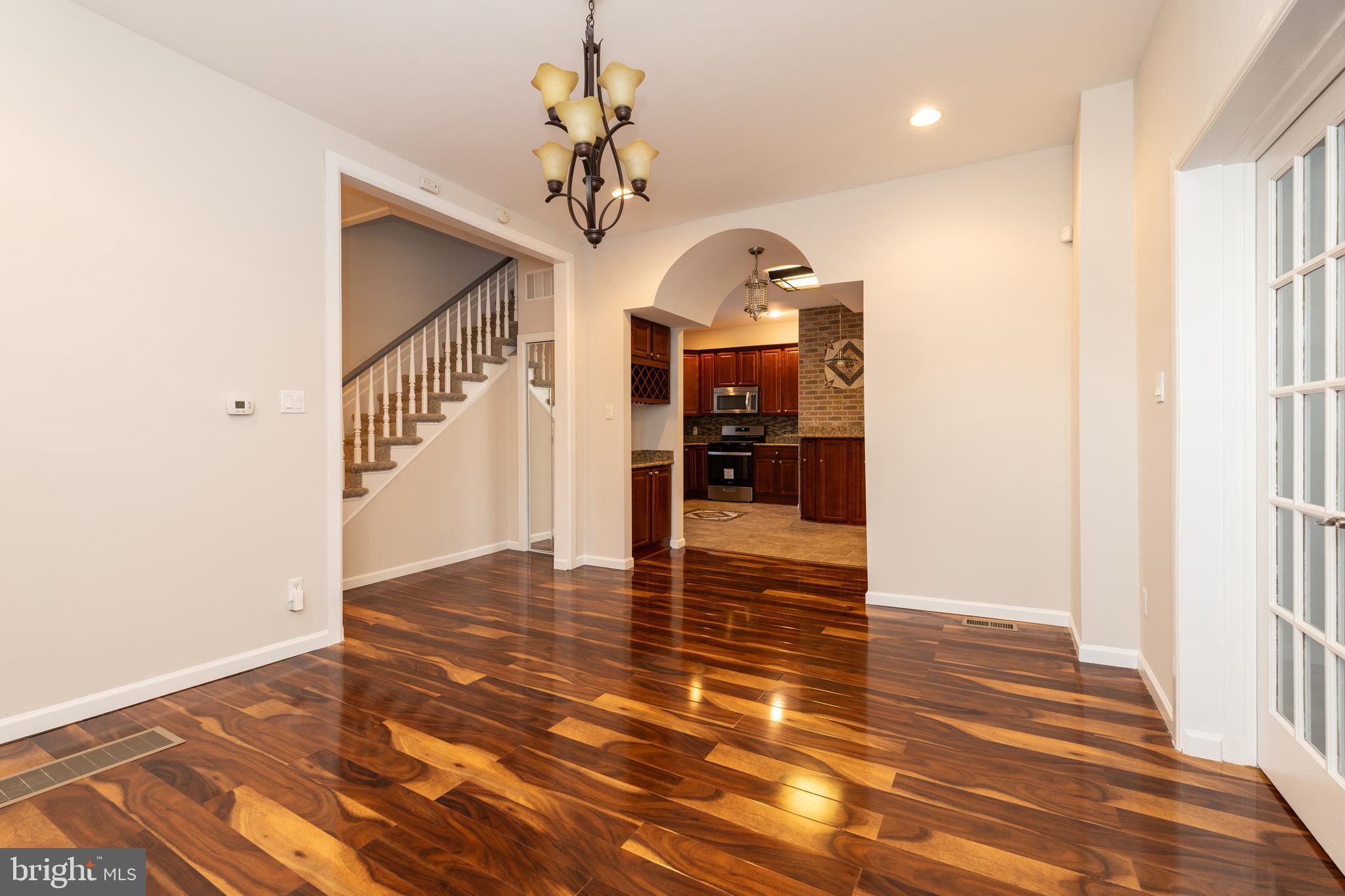 GERMANTOWN (EAST) - Residential