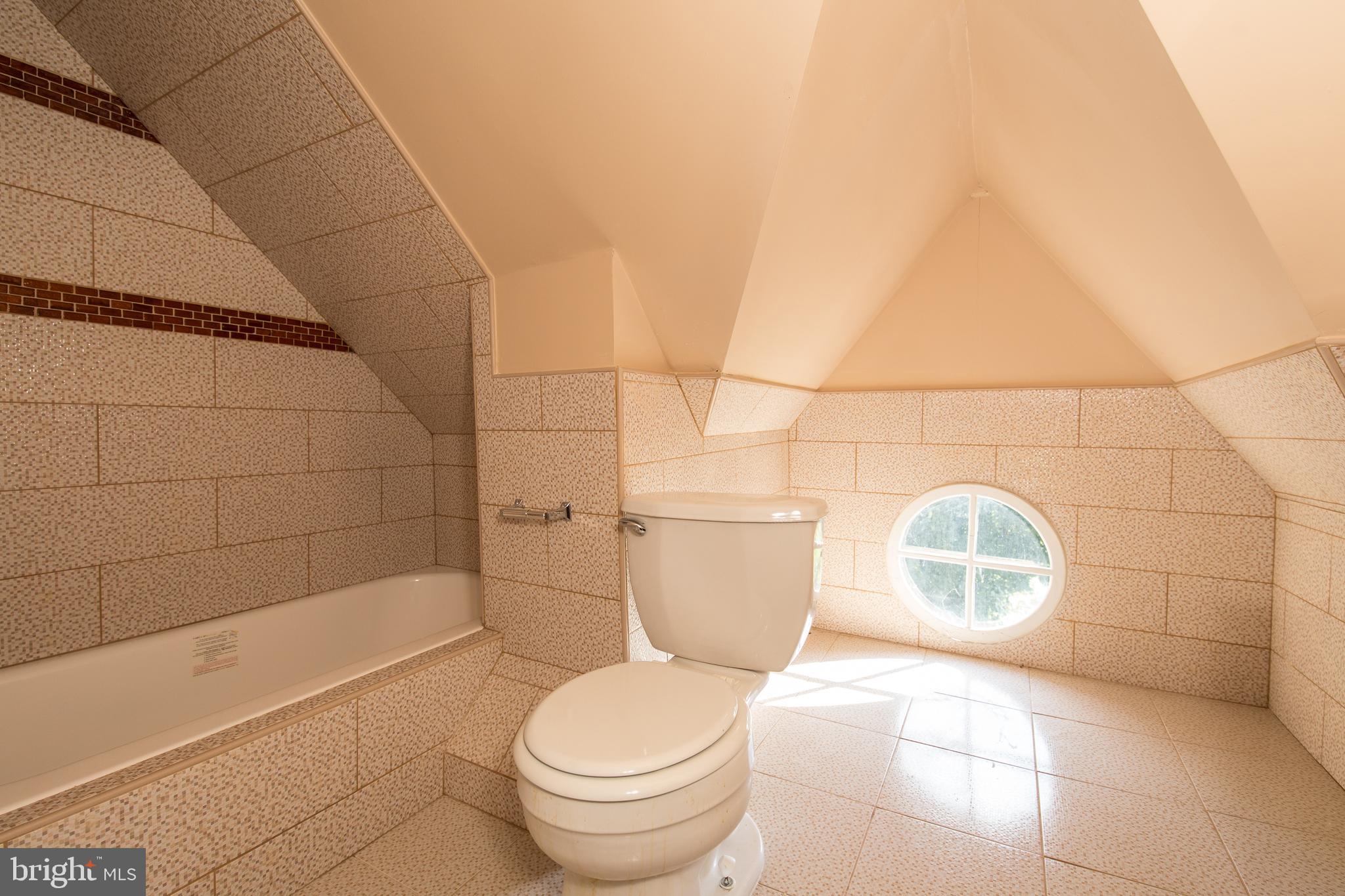 GERMANTOWN (EAST) - Residential