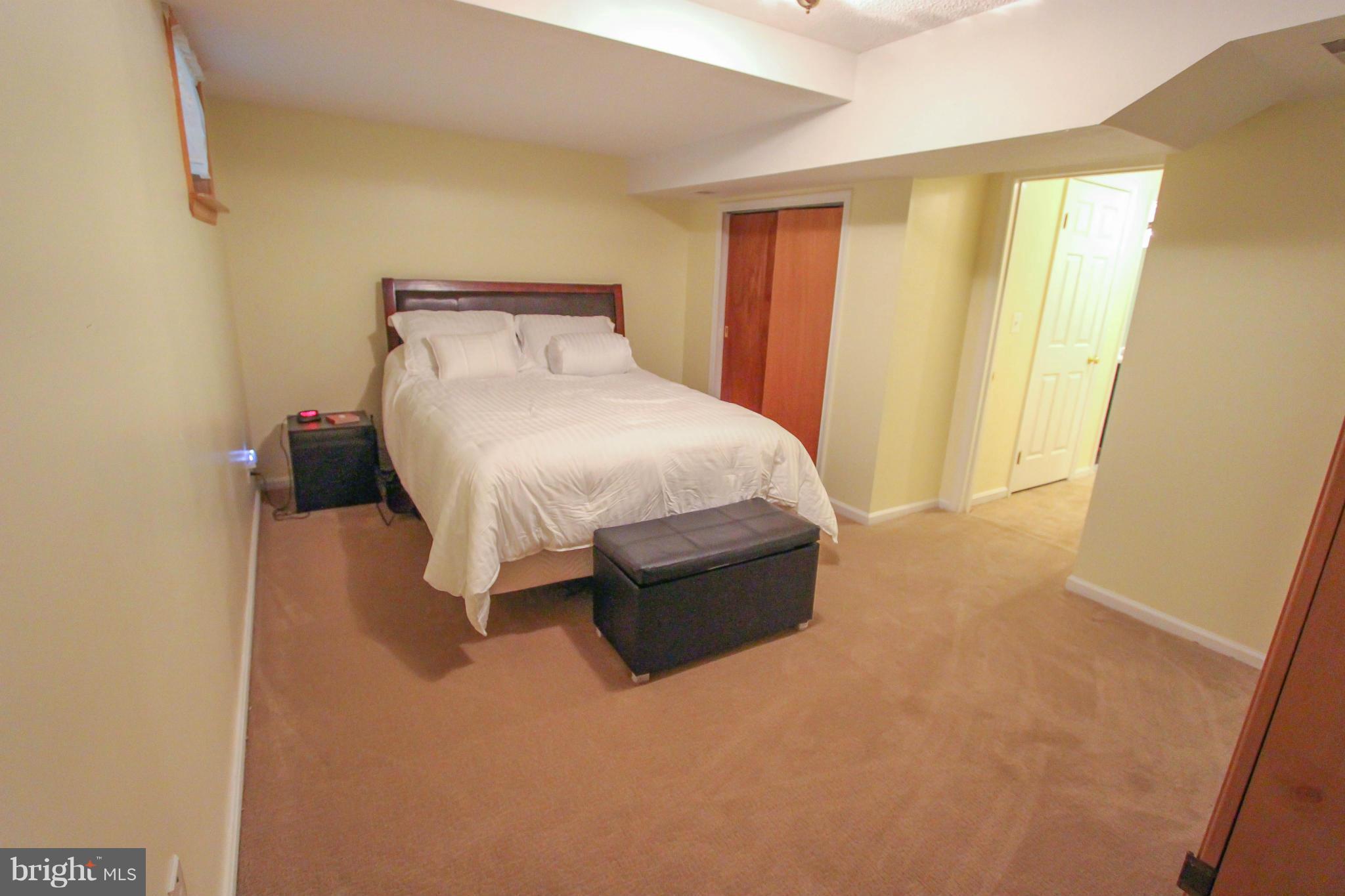 BELLE POND FARM - Residential