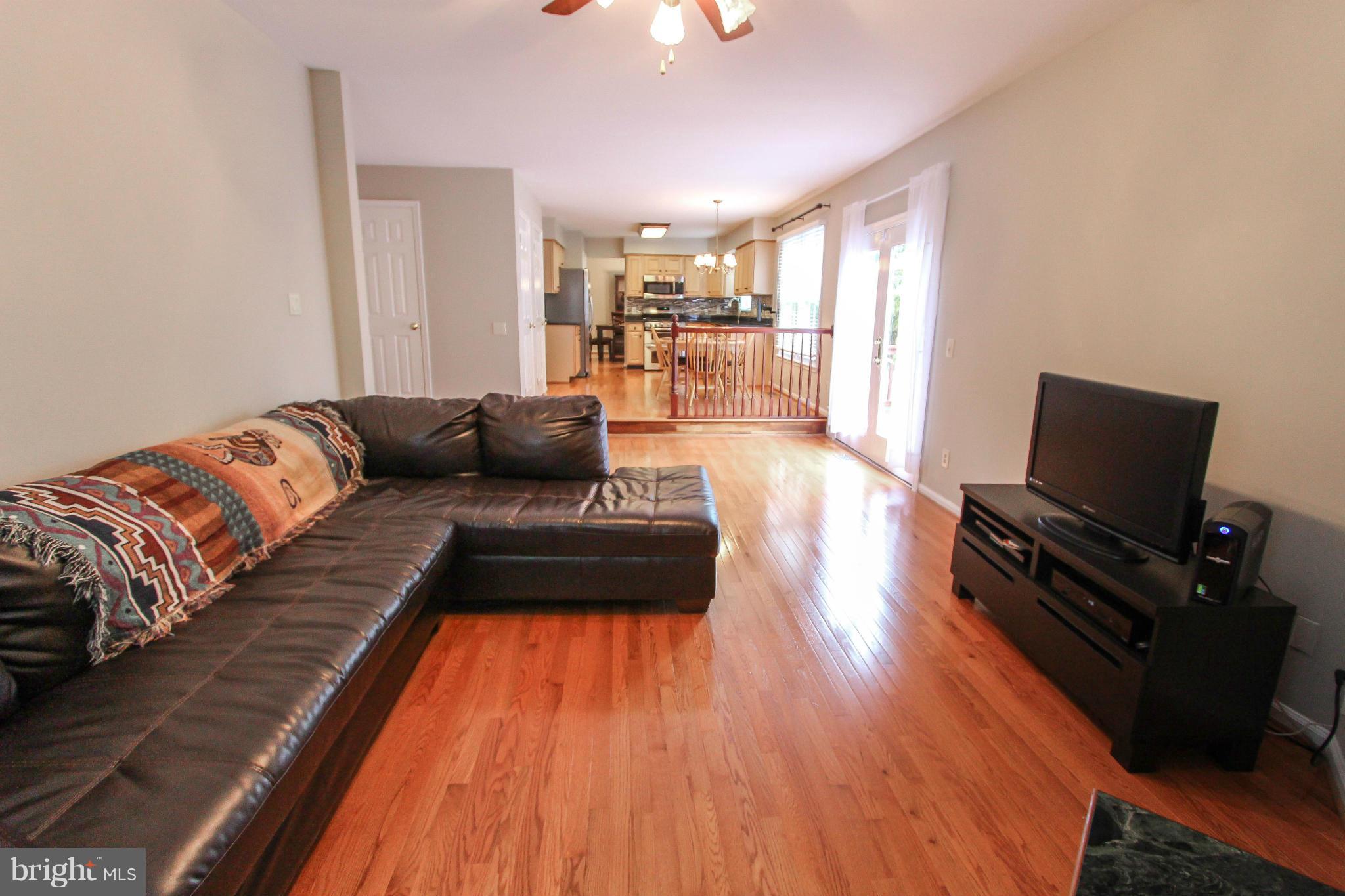 BELLE POND FARM - Residential