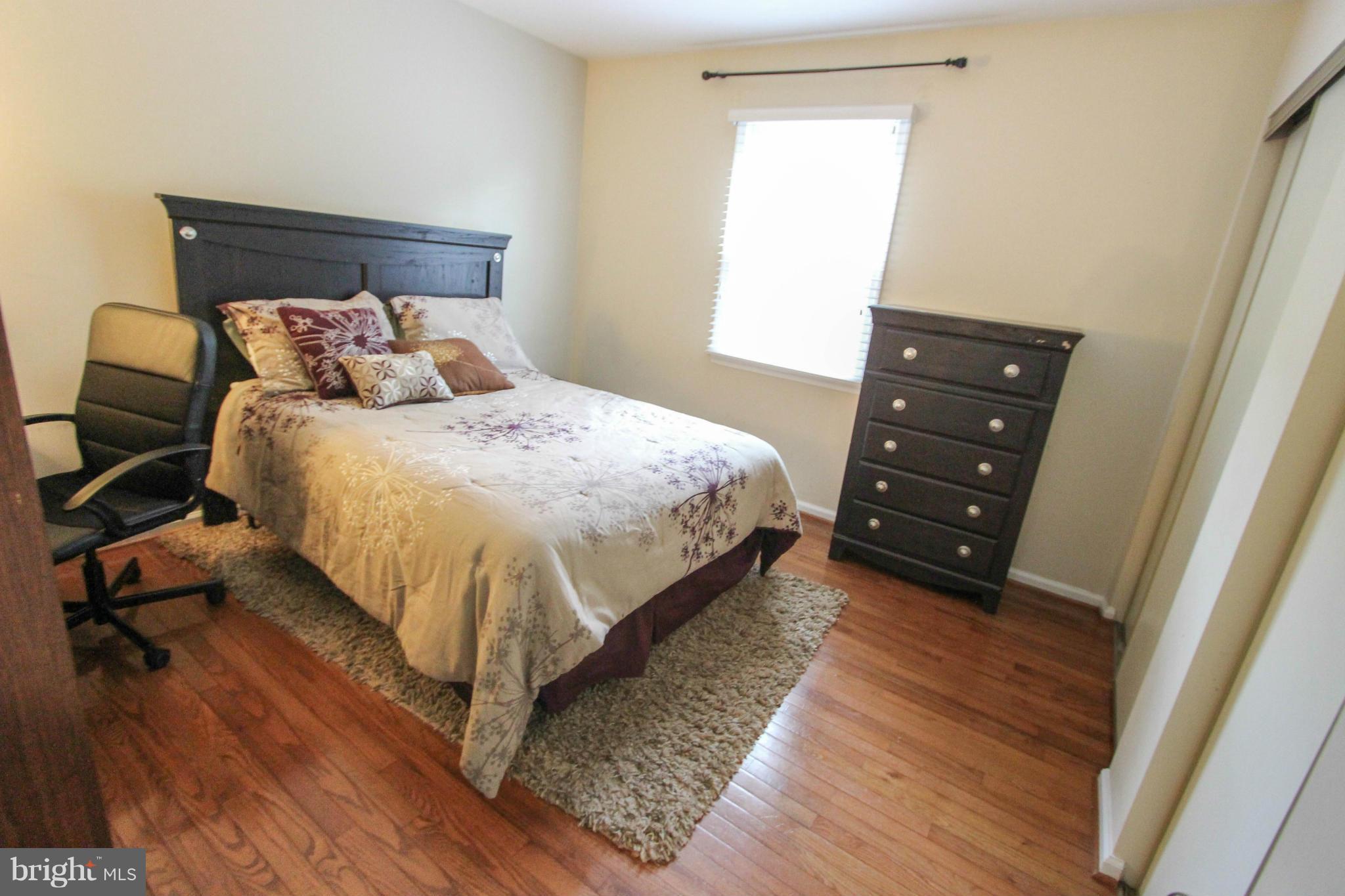 BELLE POND FARM - Residential