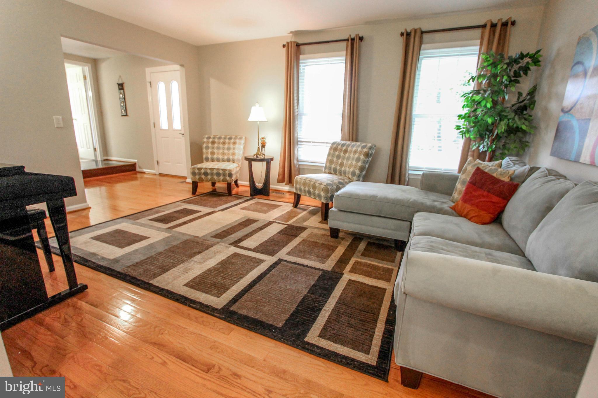 BELLE POND FARM - Residential