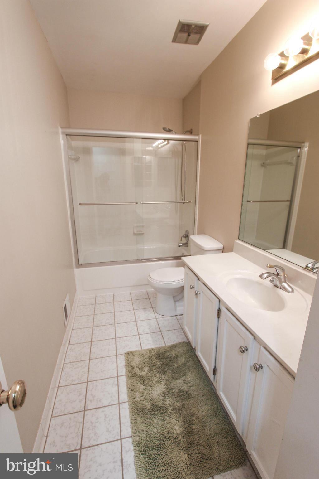 BELLE POND FARM - Residential