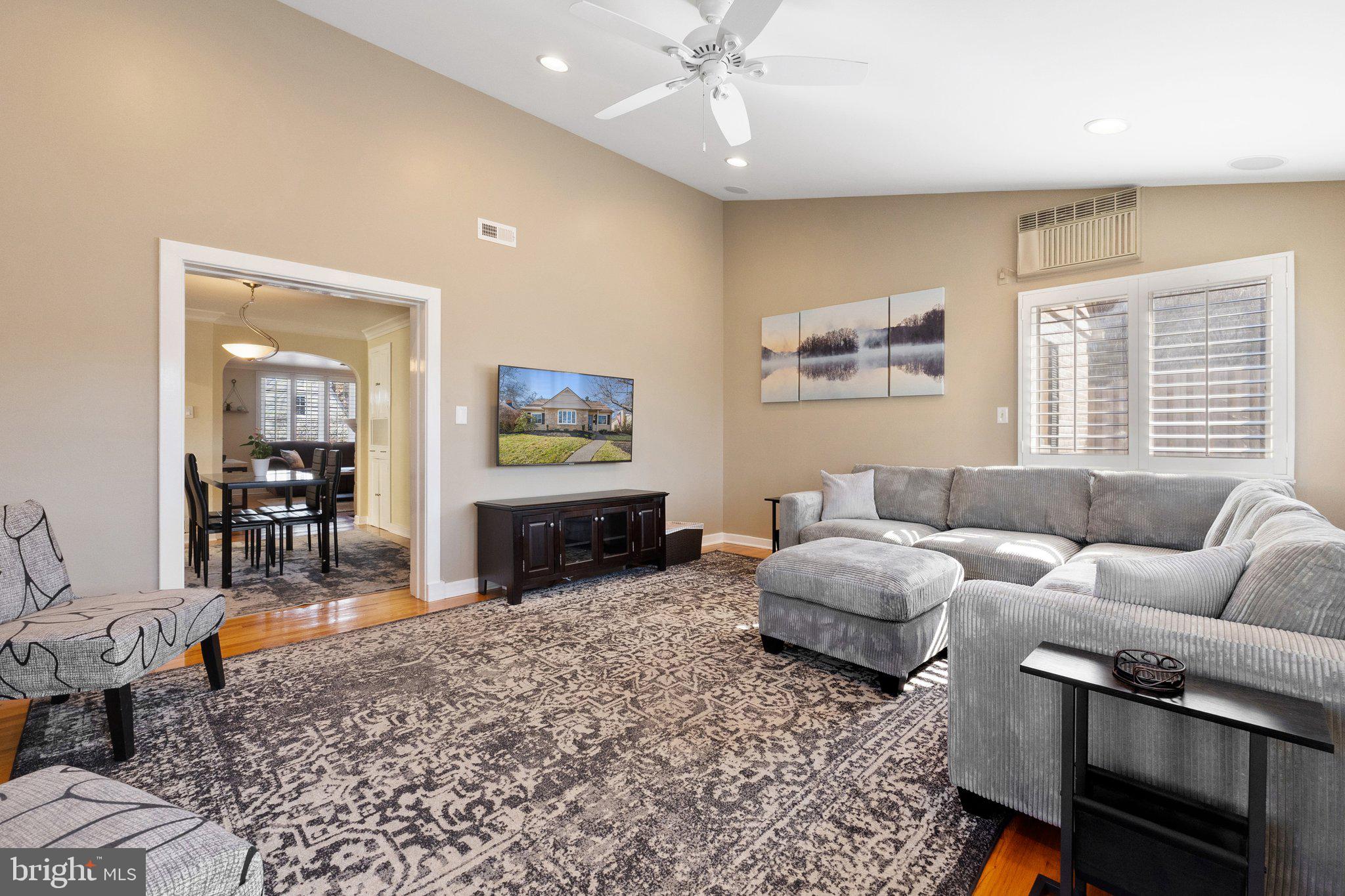 ACADEMY HEIGHTS - Residential