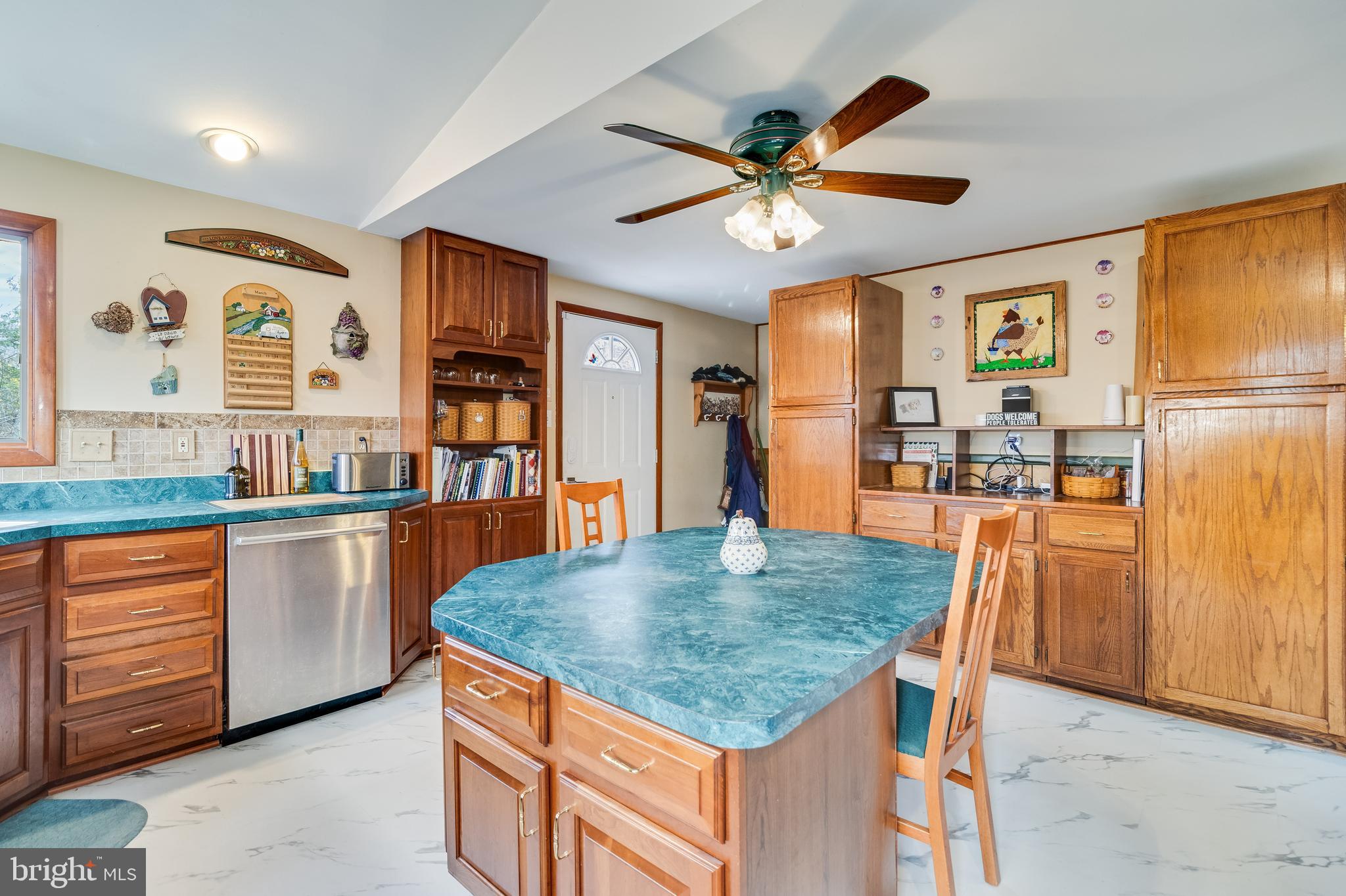 WOODLAND ACRES - Residential