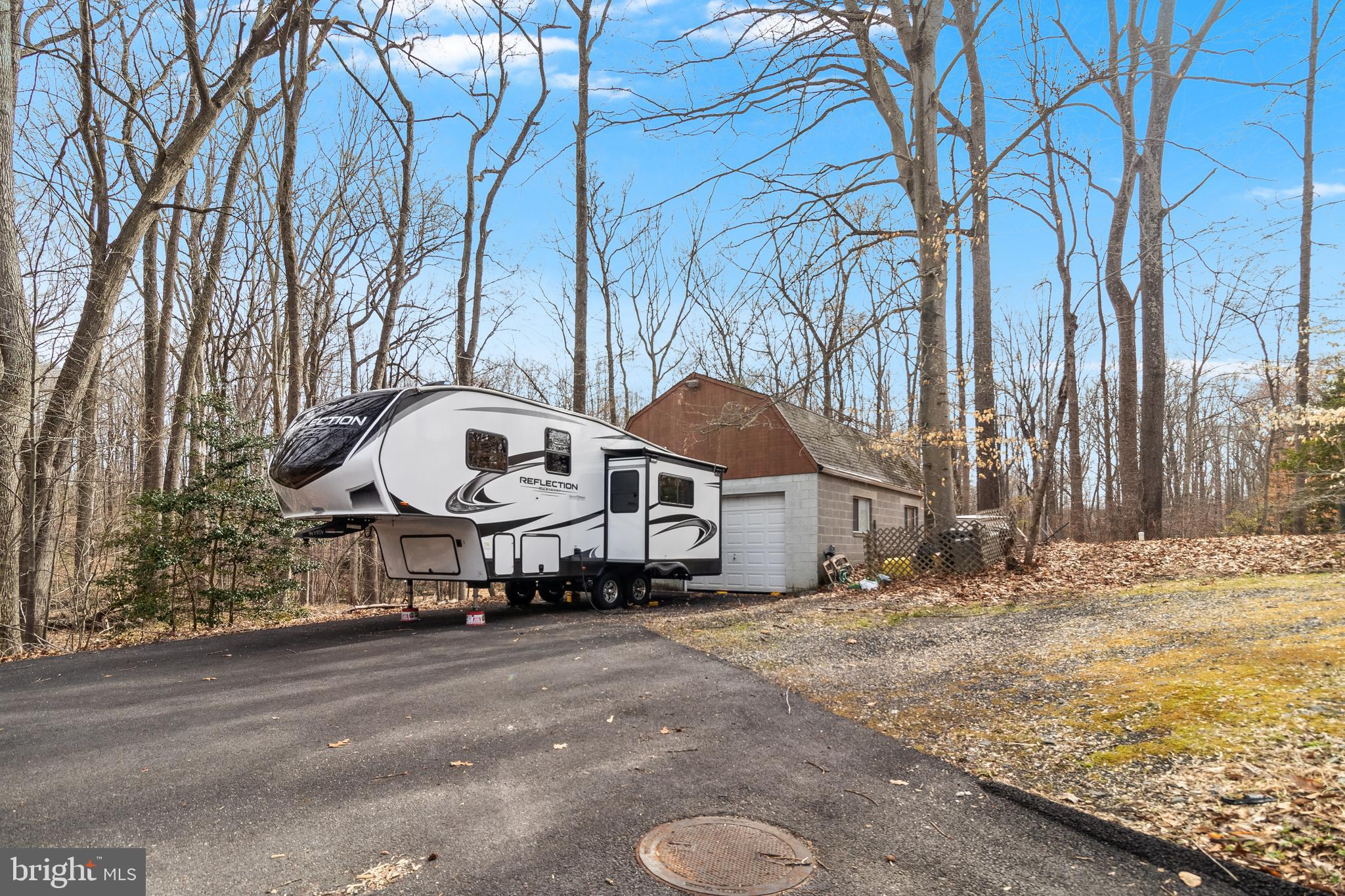 WOODLAND ACRES - Residential