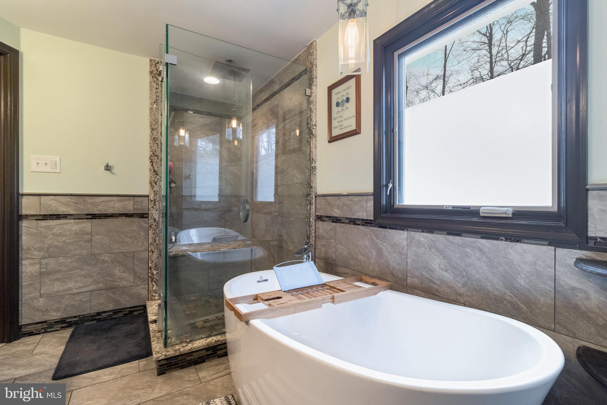 WOODLAND ACRES - Residential