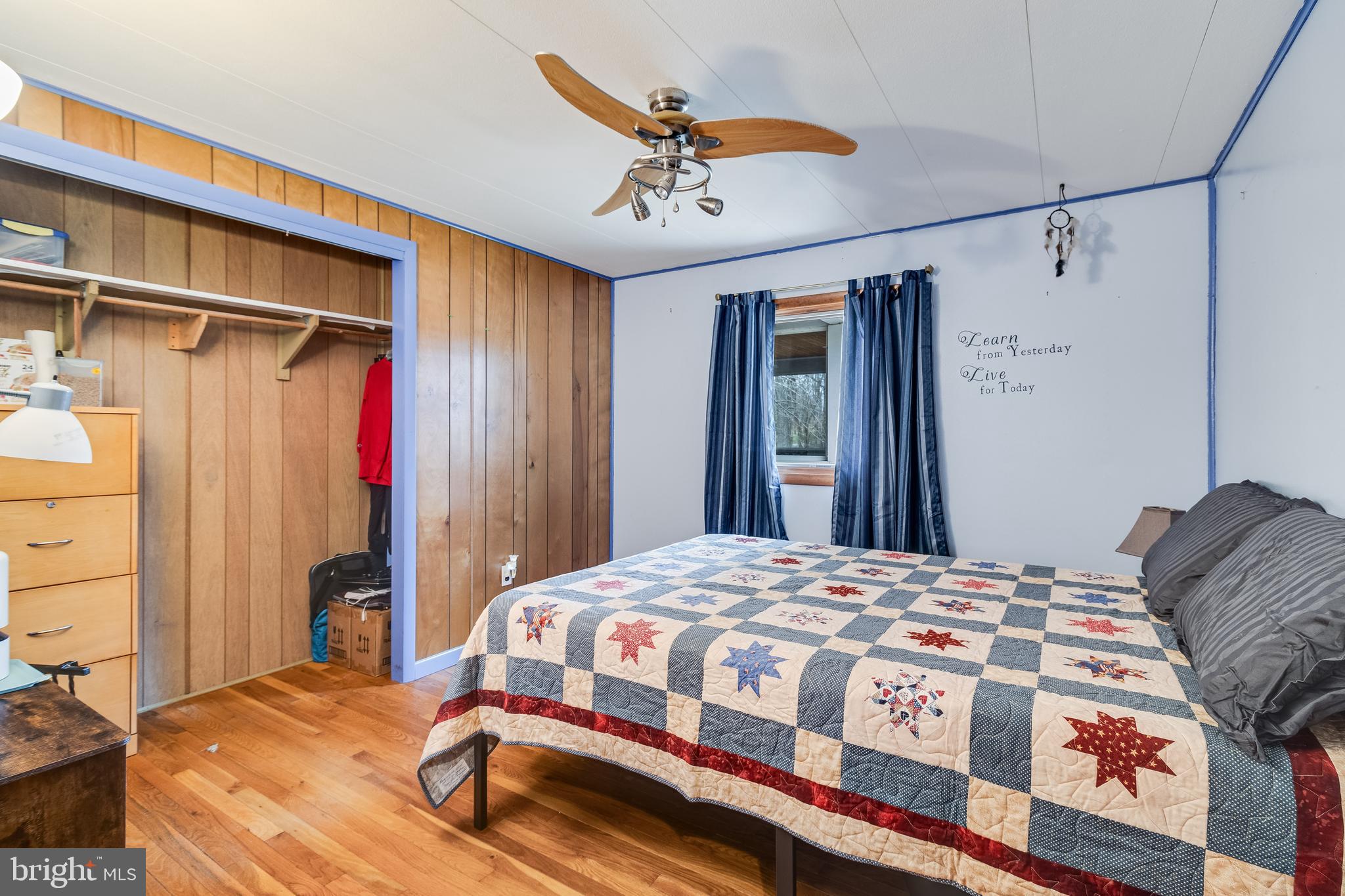 WOODLAND ACRES - Residential