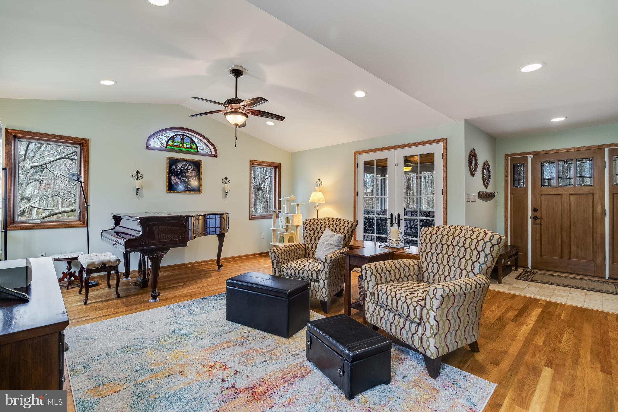 WOODLAND ACRES - Residential