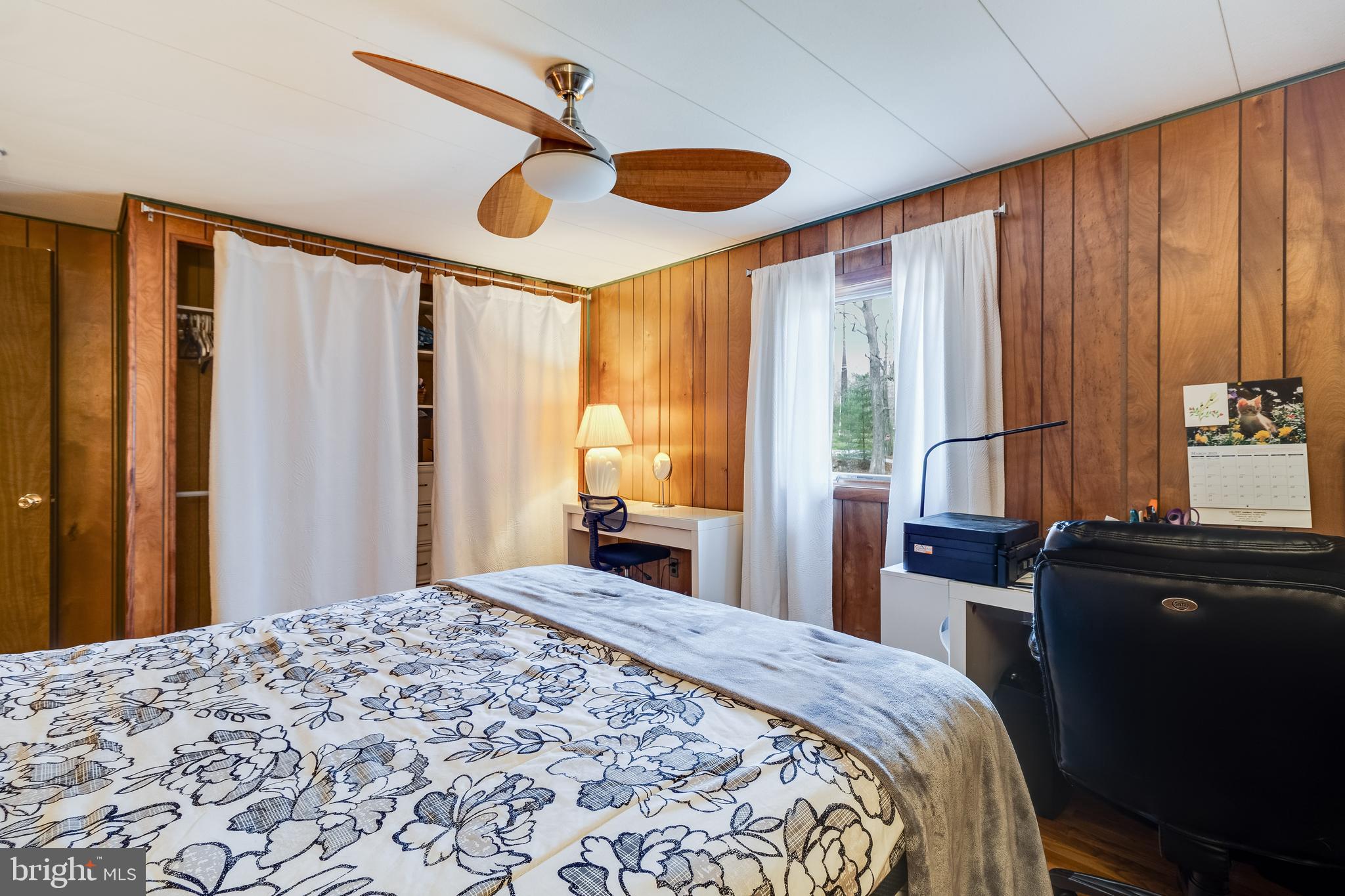 WOODLAND ACRES - Residential