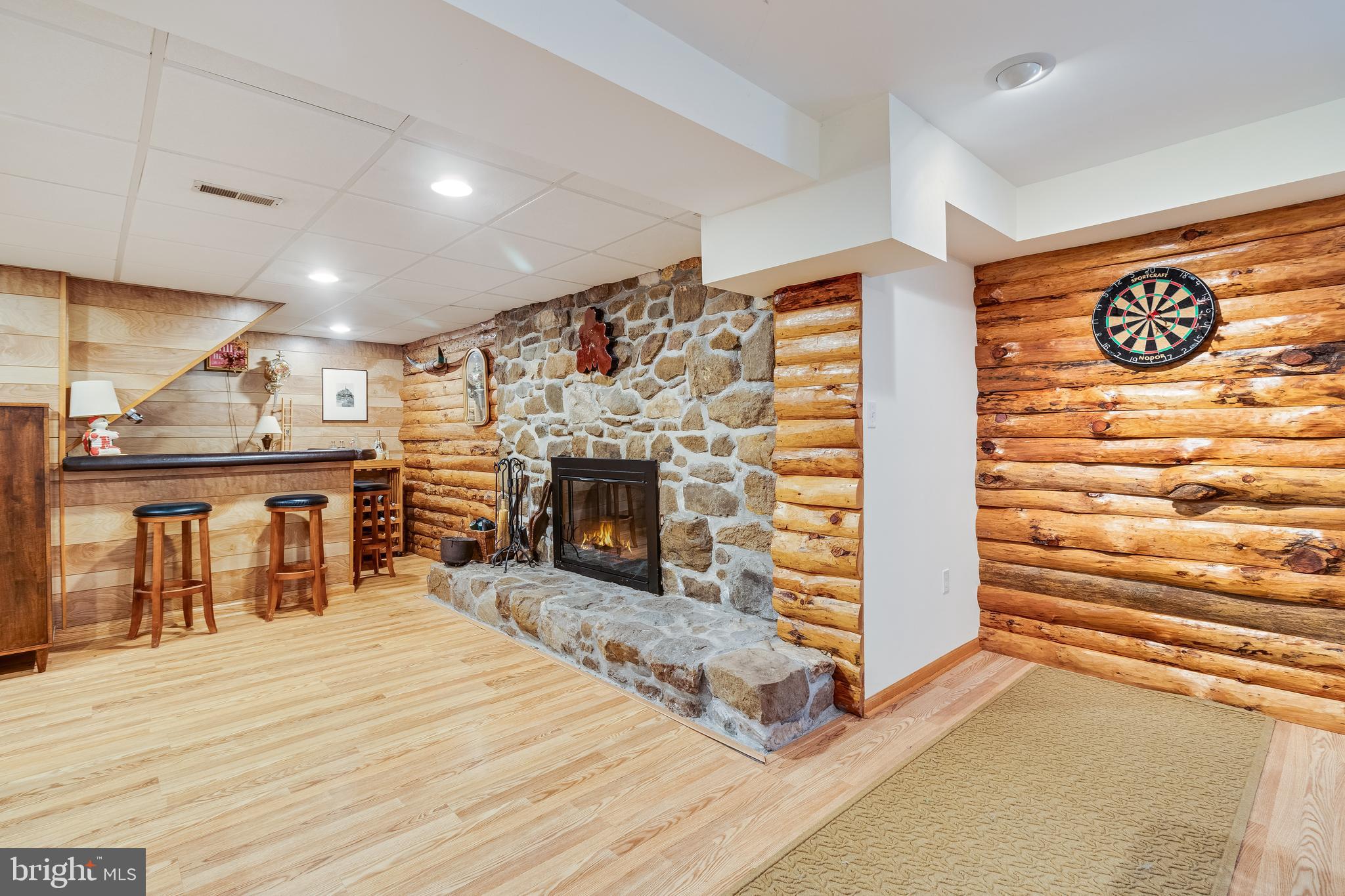 WOODLAND ACRES - Residential