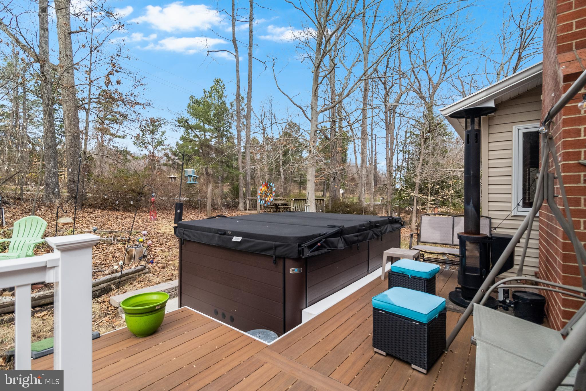 WOODLAND ACRES - Residential