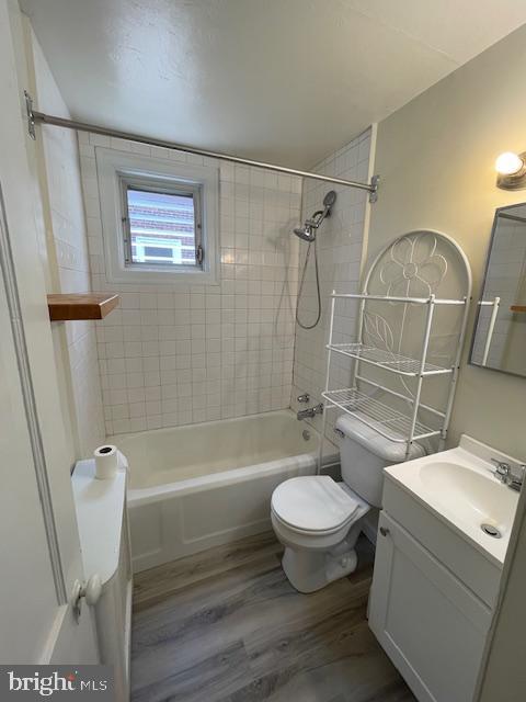 FRANKFORD - Residential Lease