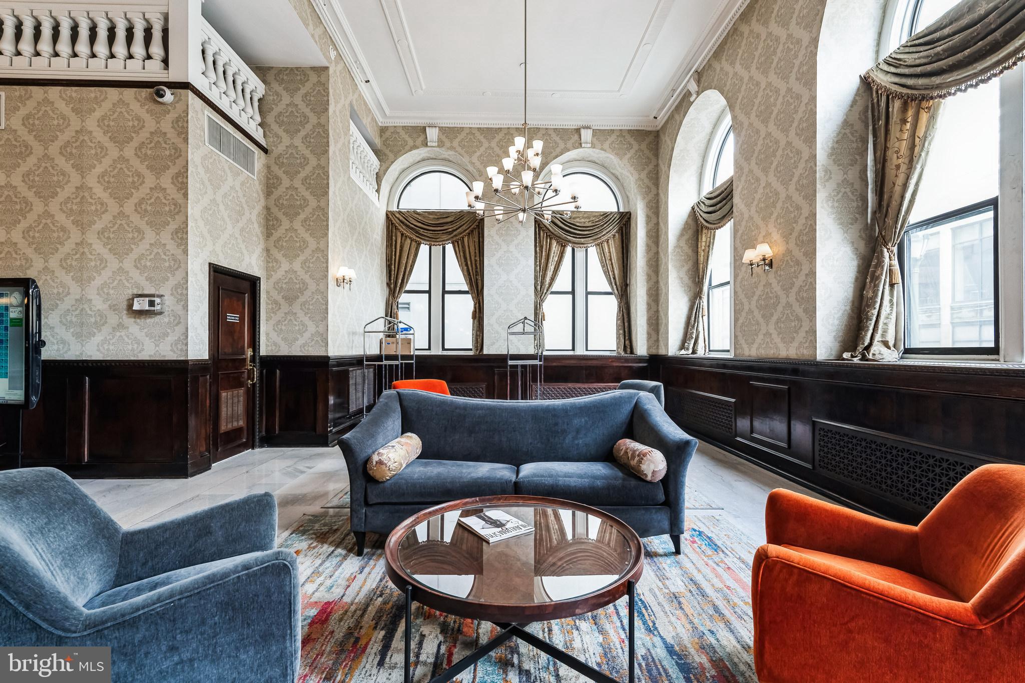 AVENUE OF THE ARTS - Residential Lease