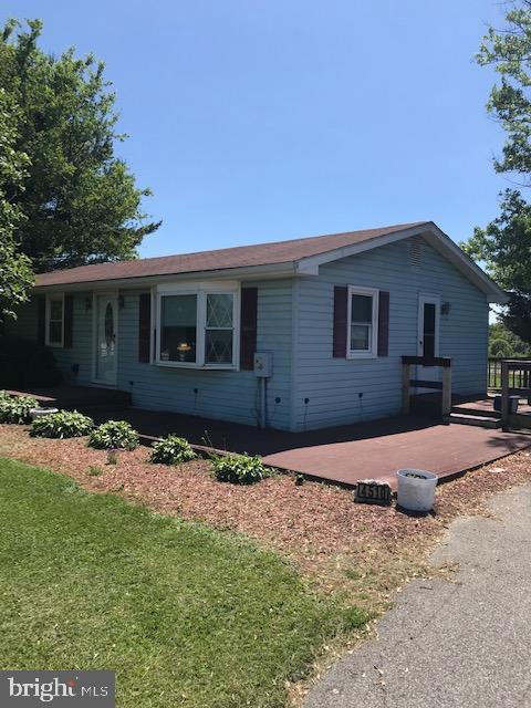 REAL ESTATE AUCTION Home in Winfield, MD Saturday June 29 4:00 PM PRICE LISTED IS SUGGESTED STARTING BID ONLY!REAL ESTATE AUCTION TERMS:Selling AS-IS. 10% Buyer's Premium. Buyer pays all settlement costs.$5000 Deposit, required day of sale, in order to bid (Cash or Certified Funds). Full 10% Buyers Premium - Less the $5000 deposit - will be due toW. Wachter Auctions & Associates within 5 business days. Buyer must settle in 30 days, or deposit & Buyer's Premium are forfeit. Guaranteed clear title. Seller retains right to refuse highest bid. Buyer is responsible for due diligence.Property will be open for viewing/inspection - one hour before auction.Contact Auction House, for more information