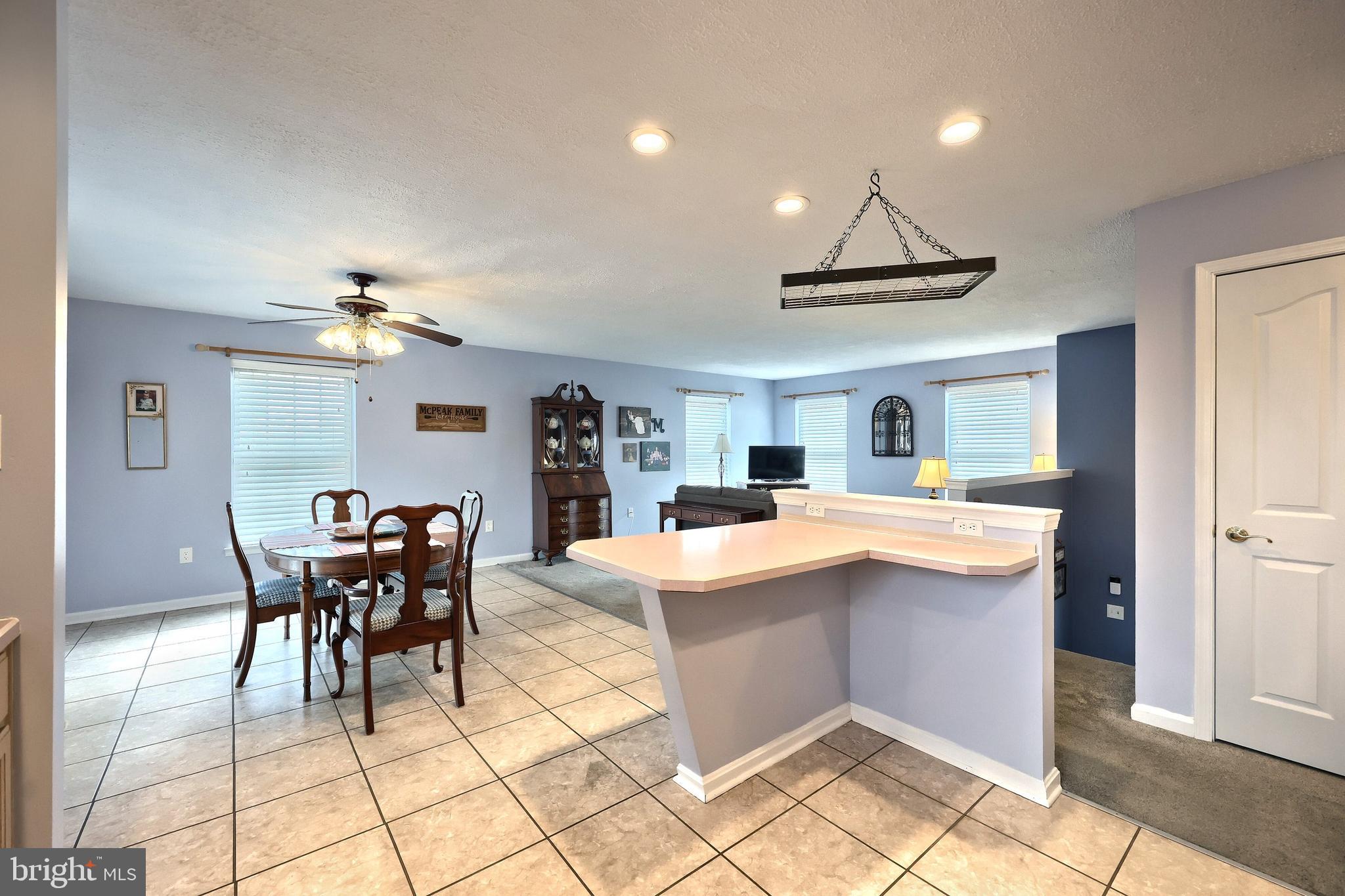 LAKE MEADE - Residential