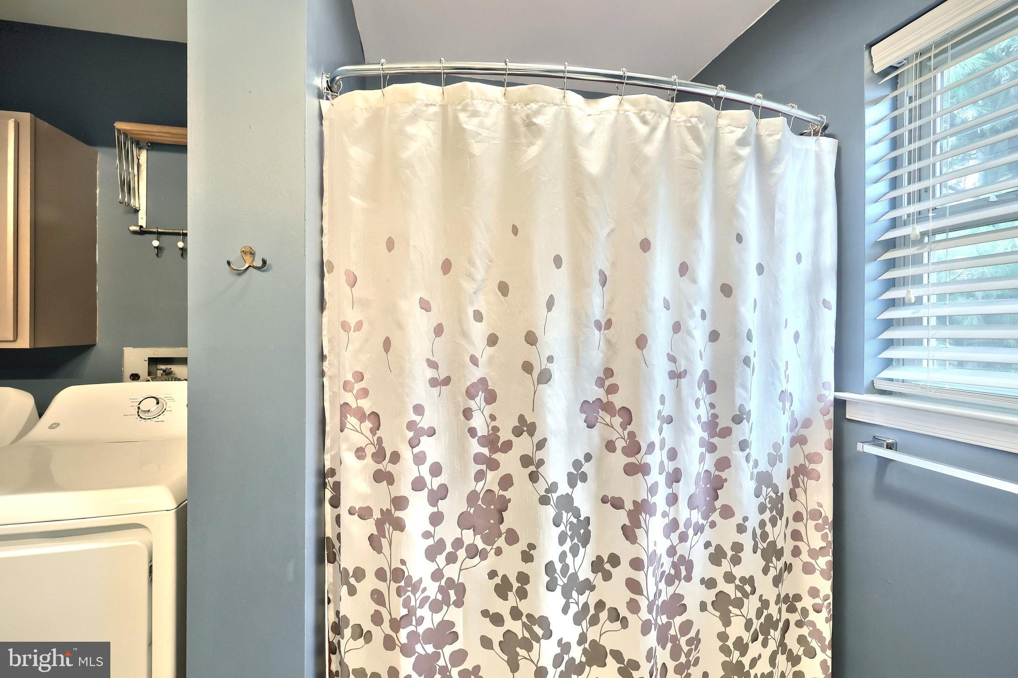 LAKE MEADE - Residential