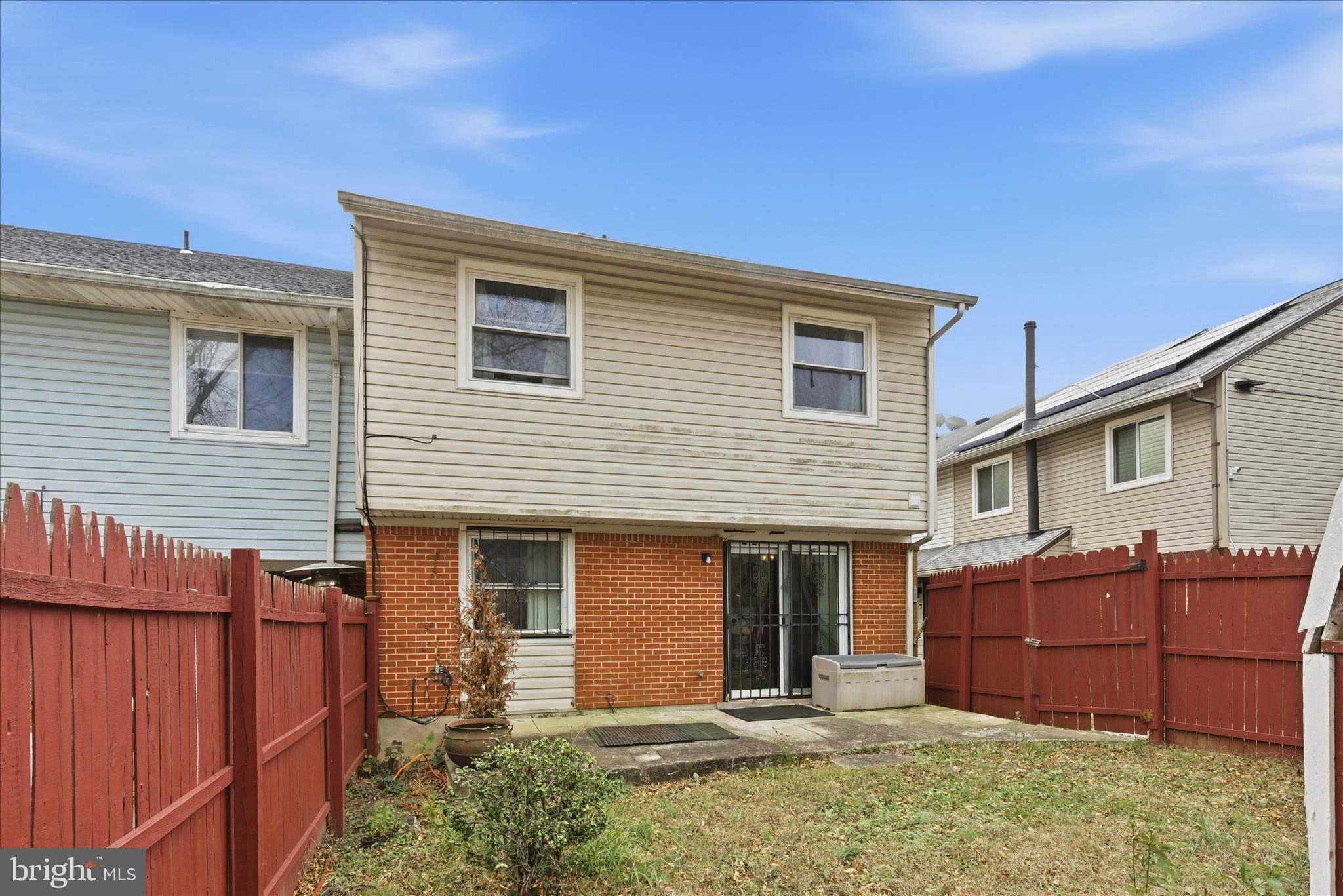 GLASSMANOR - Residential