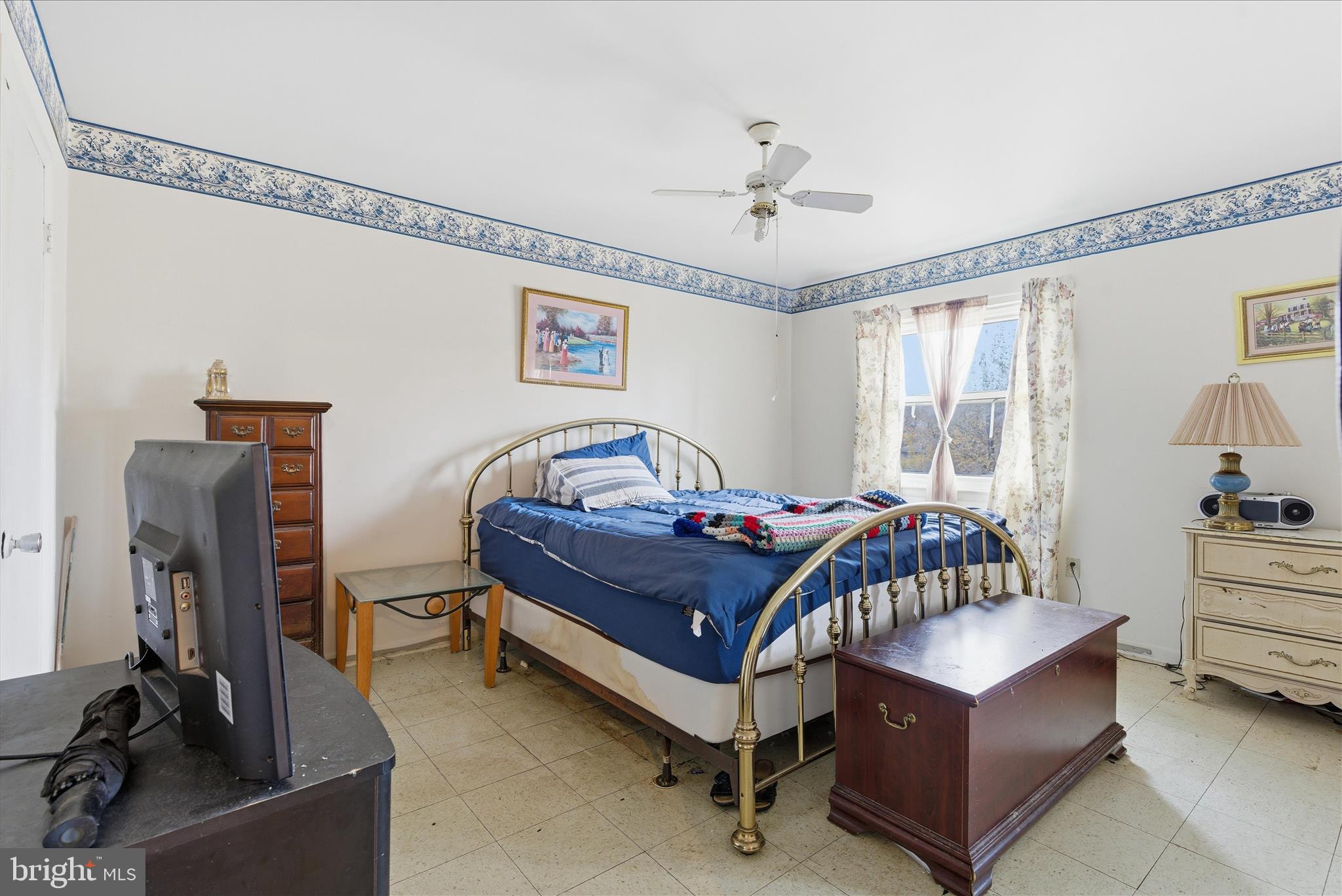 GLASSMANOR - Residential