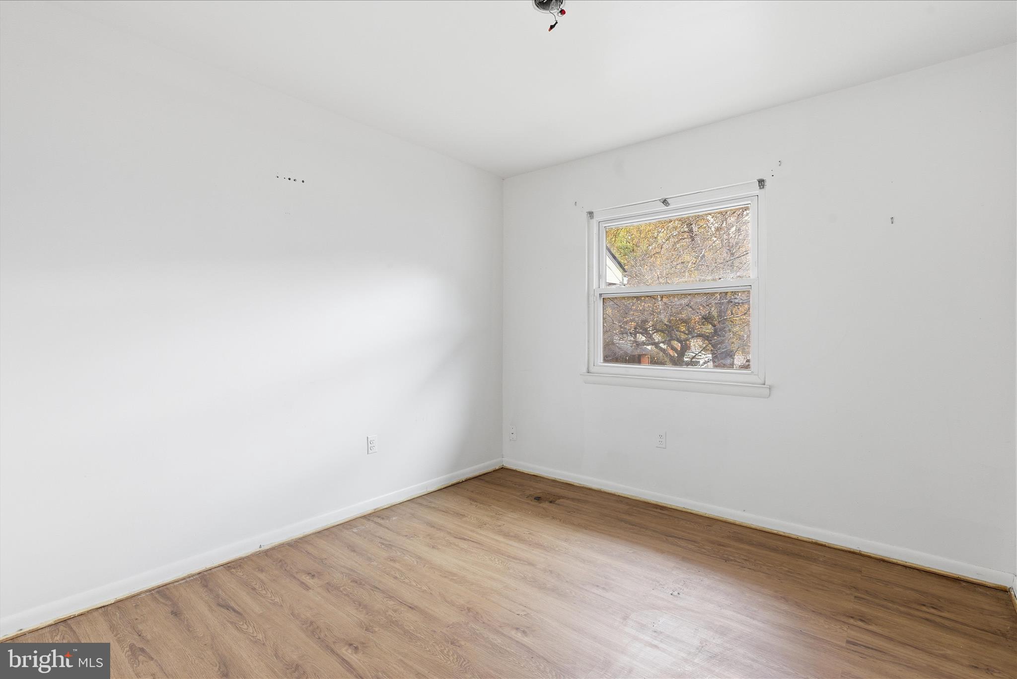 GLASSMANOR - Residential