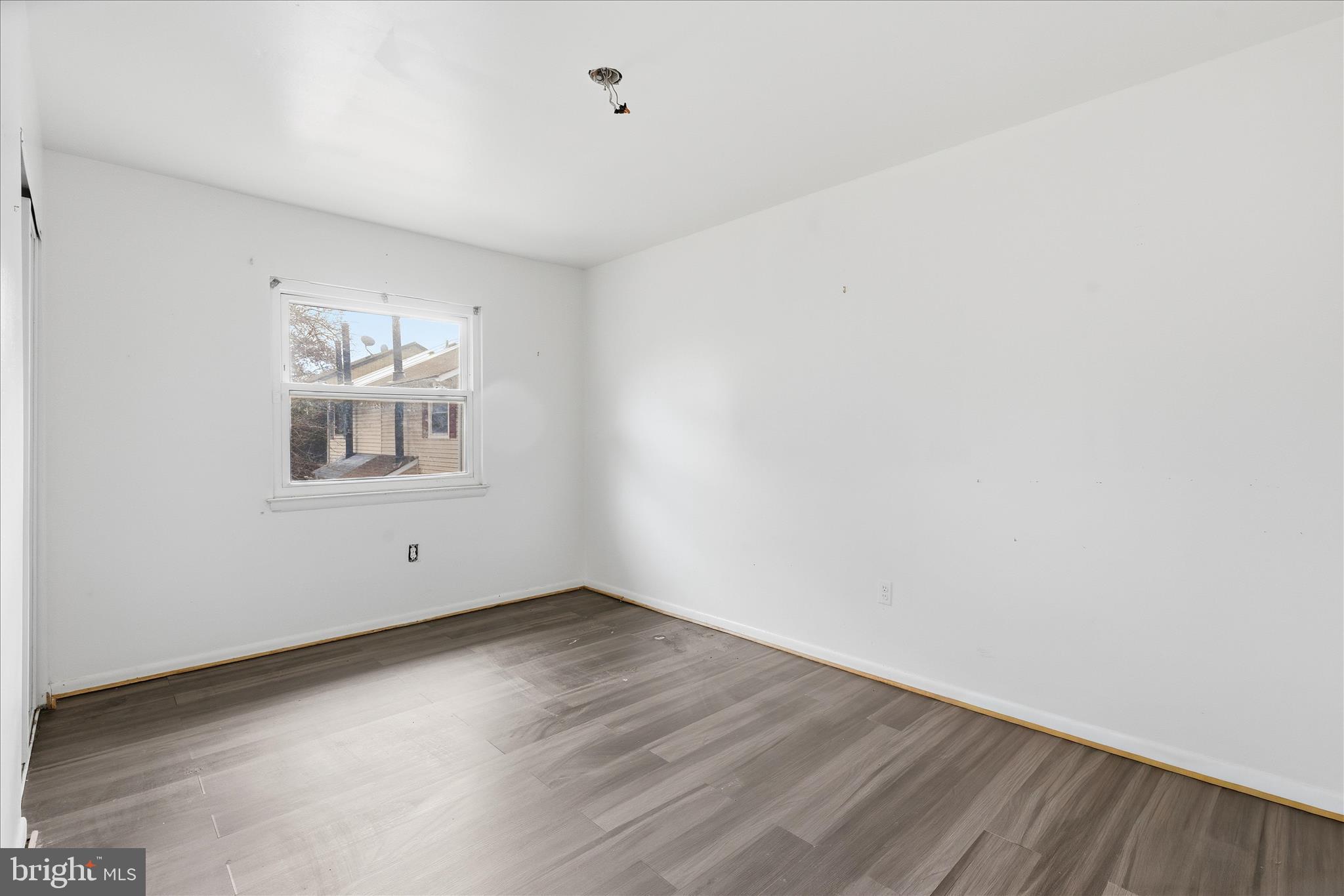 GLASSMANOR - Residential