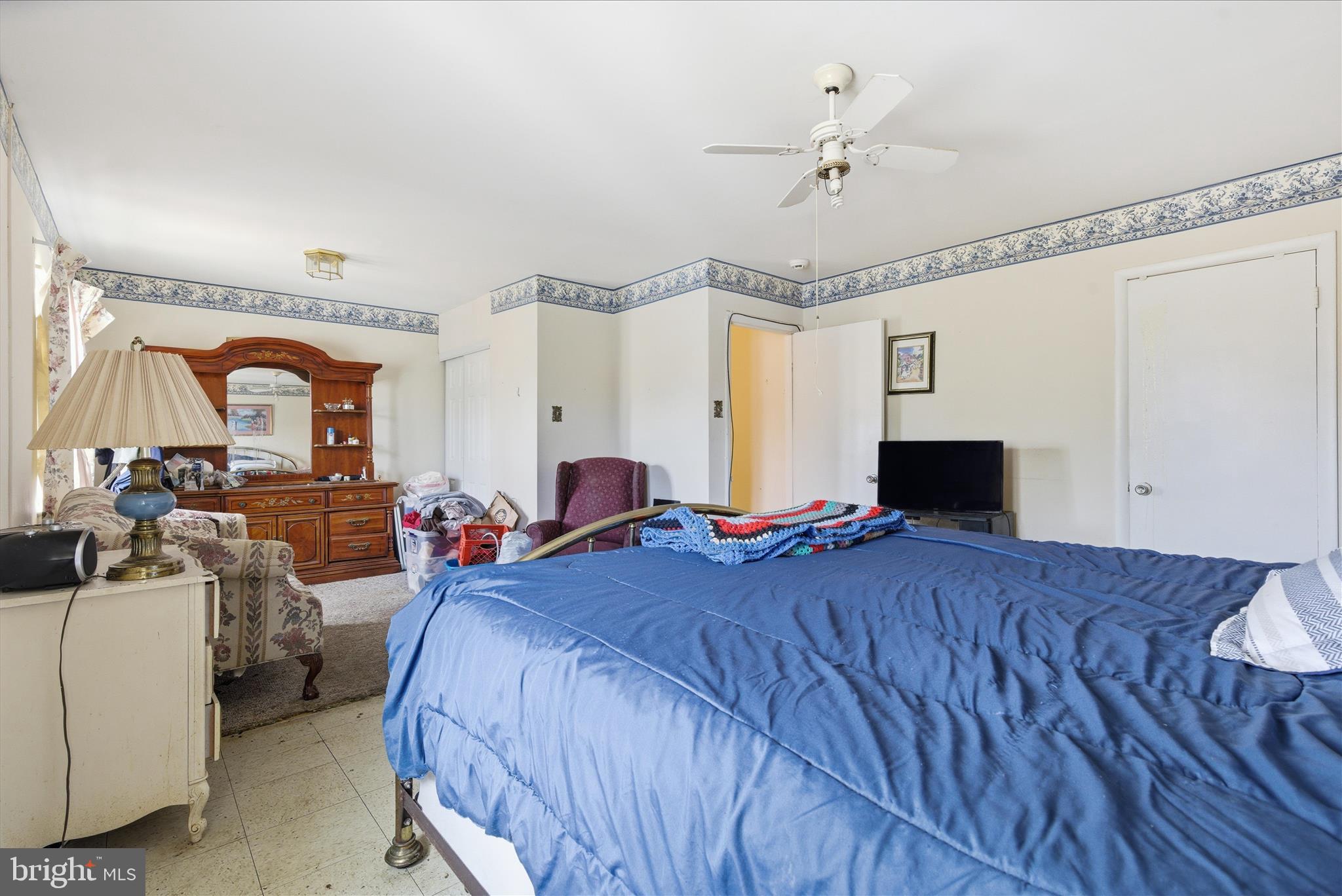 GLASSMANOR - Residential