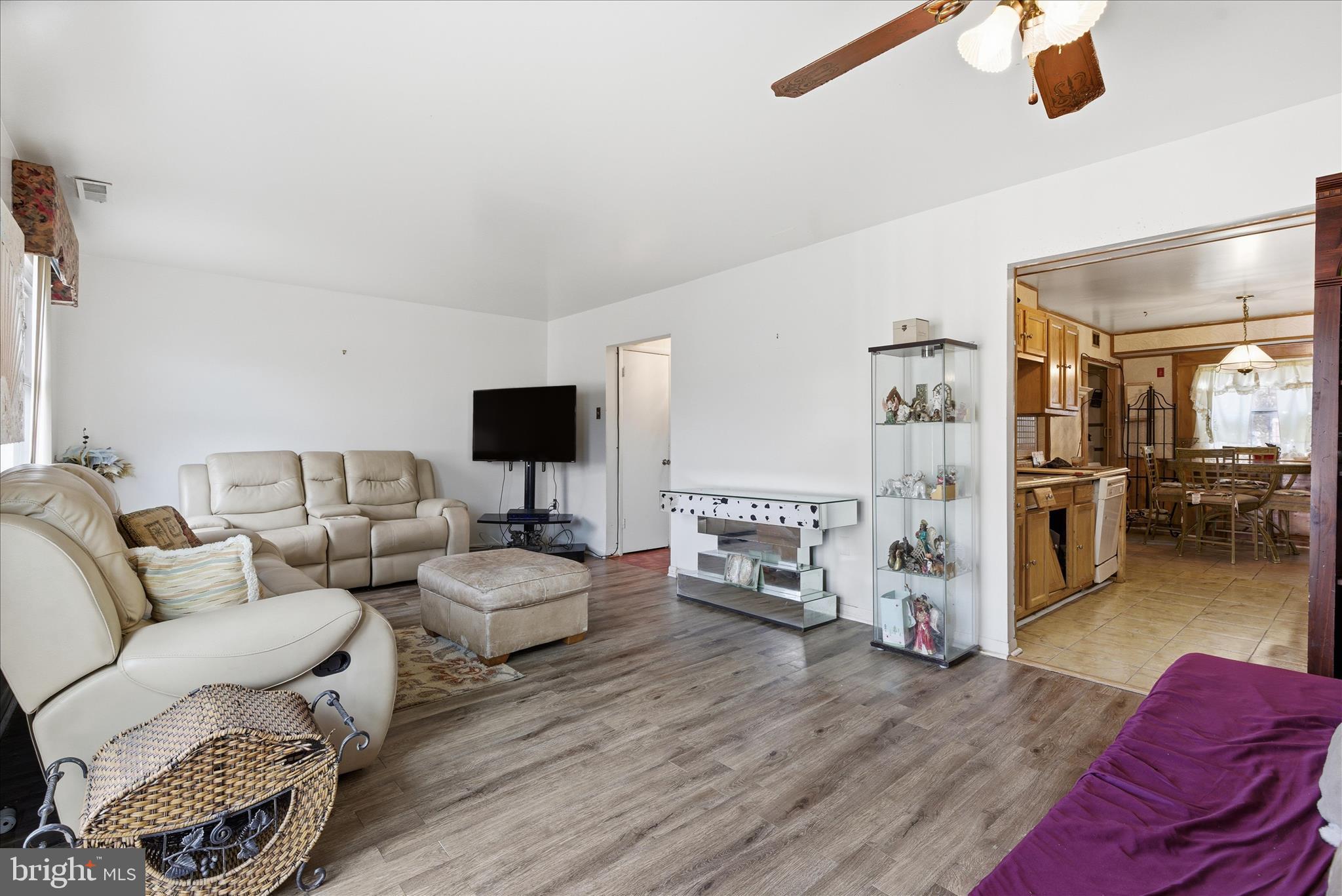 GLASSMANOR - Residential