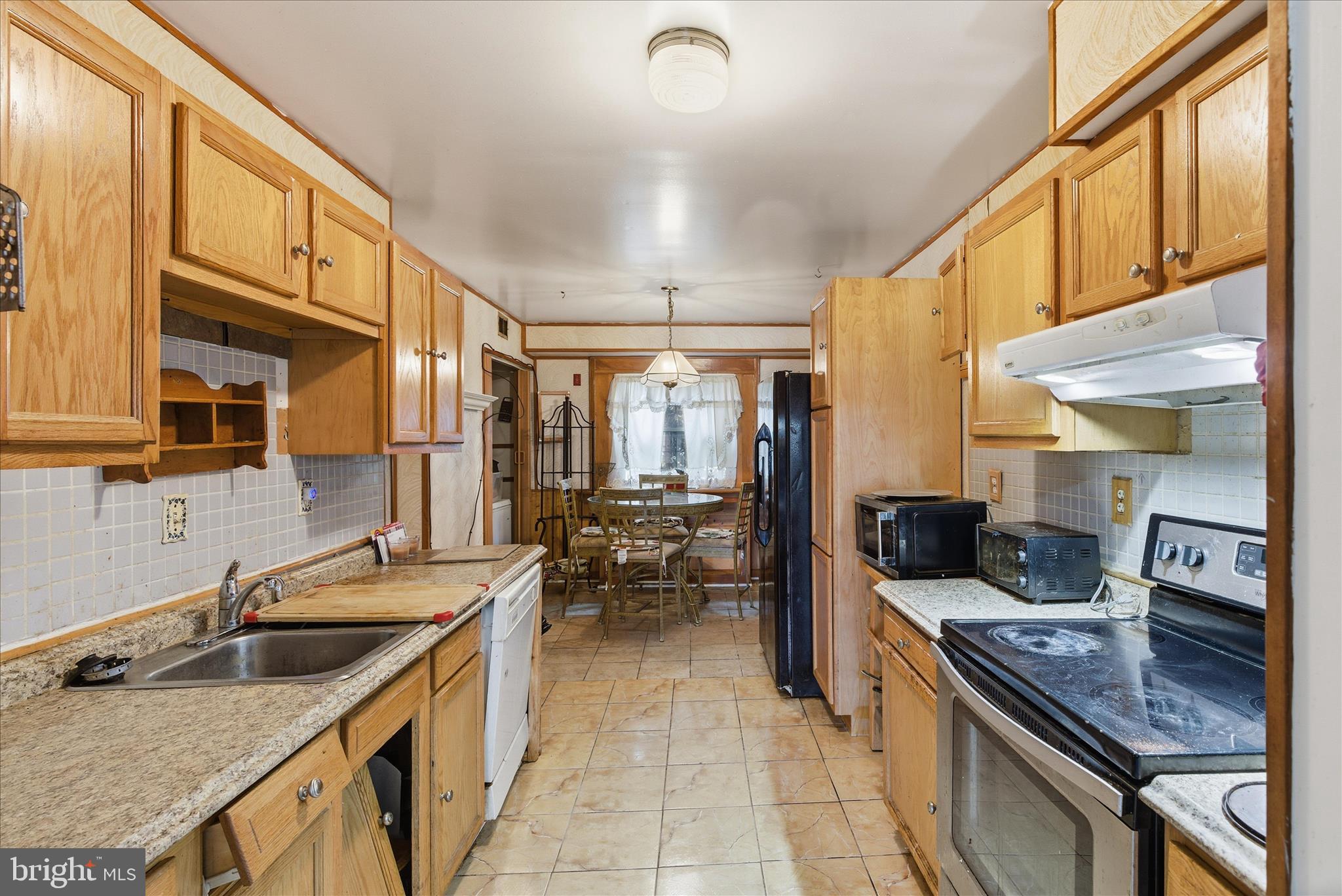 GLASSMANOR - Residential