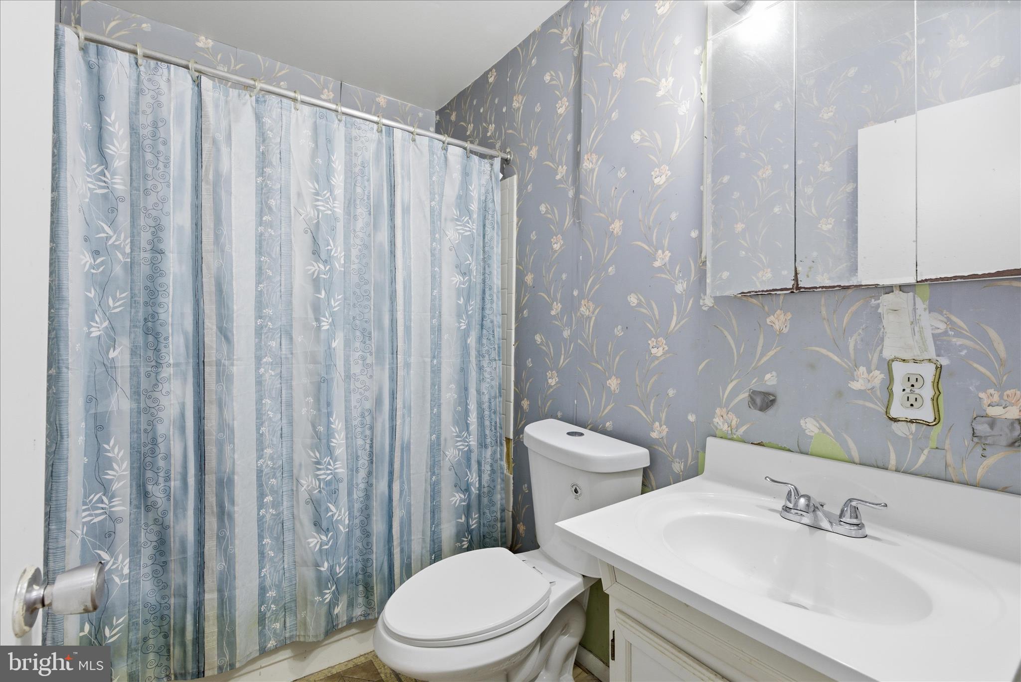 GLASSMANOR - Residential