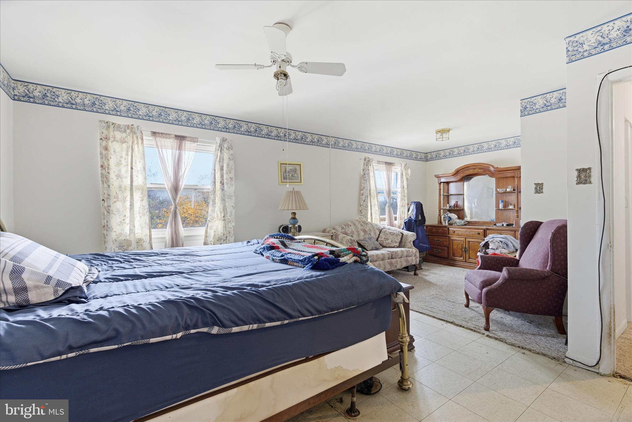 GLASSMANOR - Residential