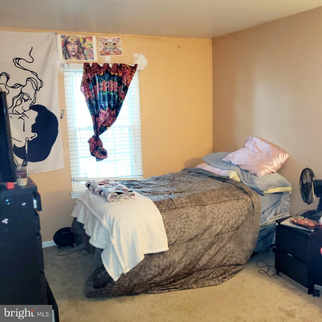 ENFIELD CHASE PLAT TWO - Residential