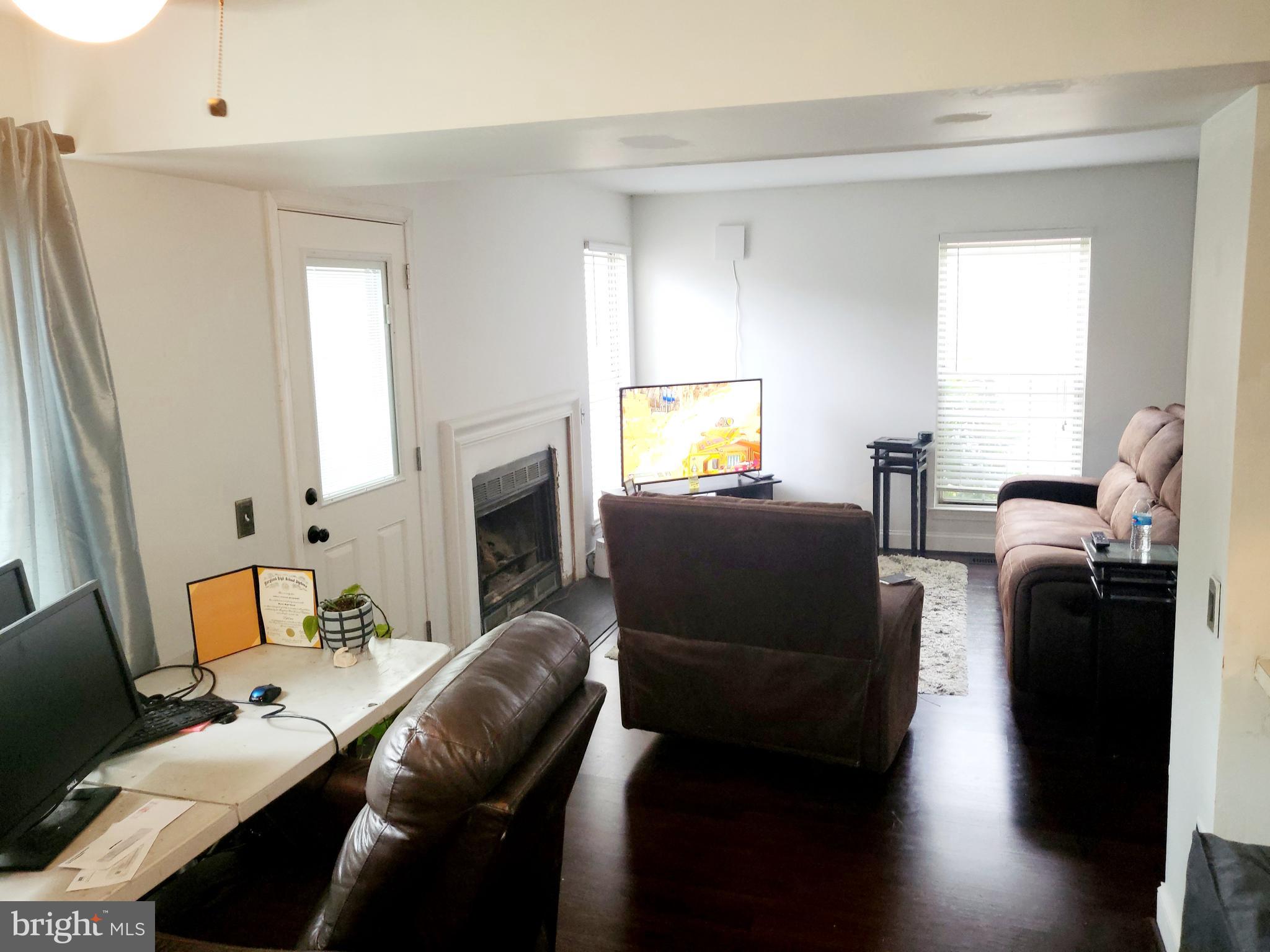 ENFIELD CHASE PLAT TWO - Residential