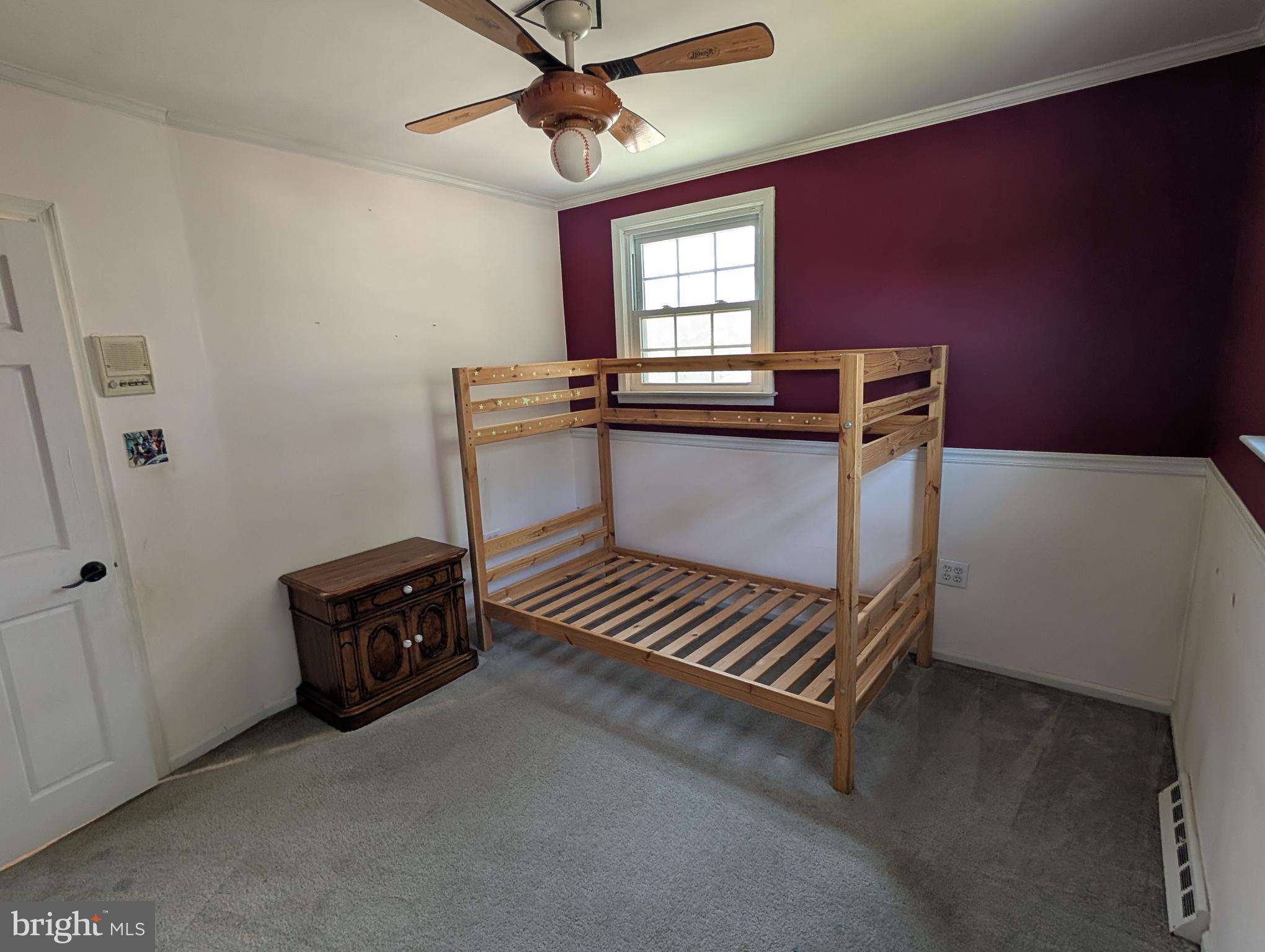 GLEN OAKS - Residential Lease