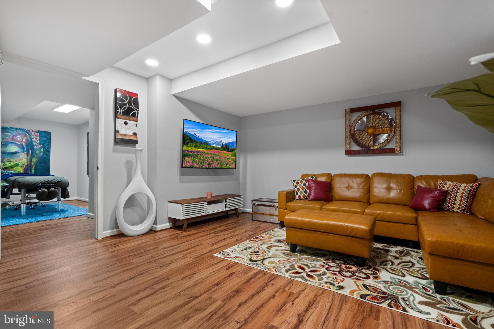 WESTFORD - Residential