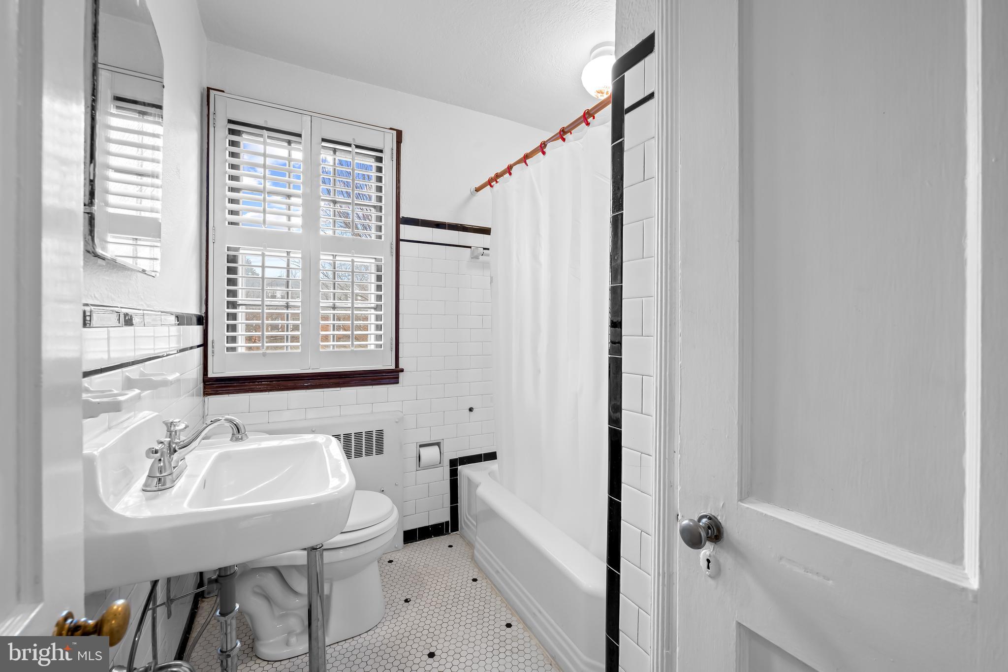 RODGERS FORGE - Residential